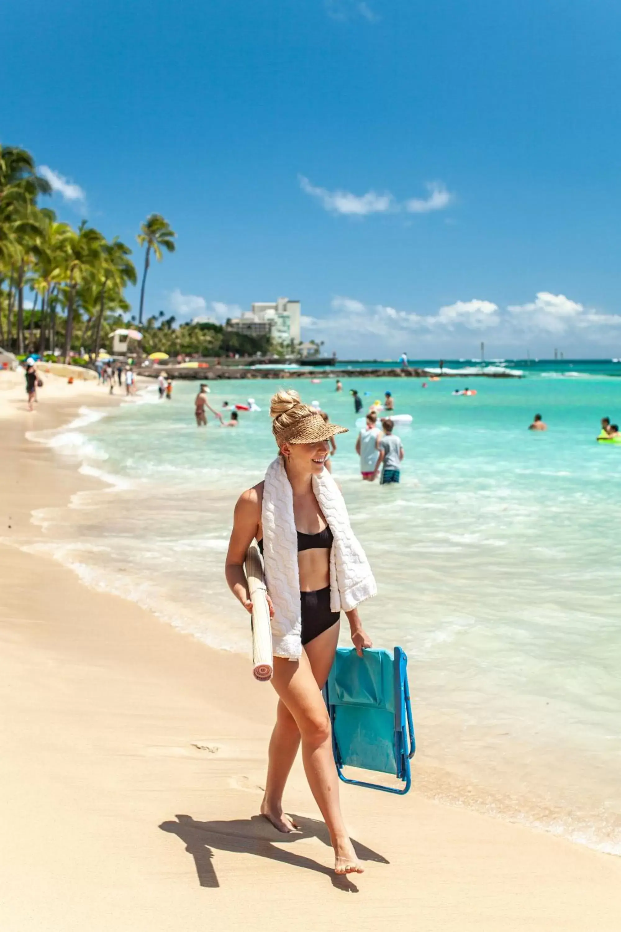 Beach in VIVE Hotel Waikiki