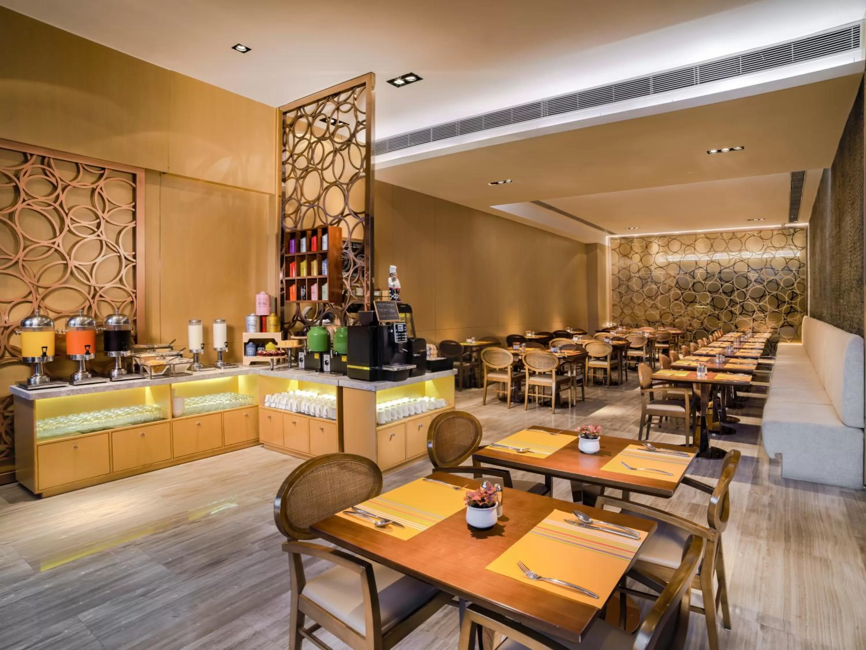 Restaurant/places to eat in Fraser Suites Guangzhou