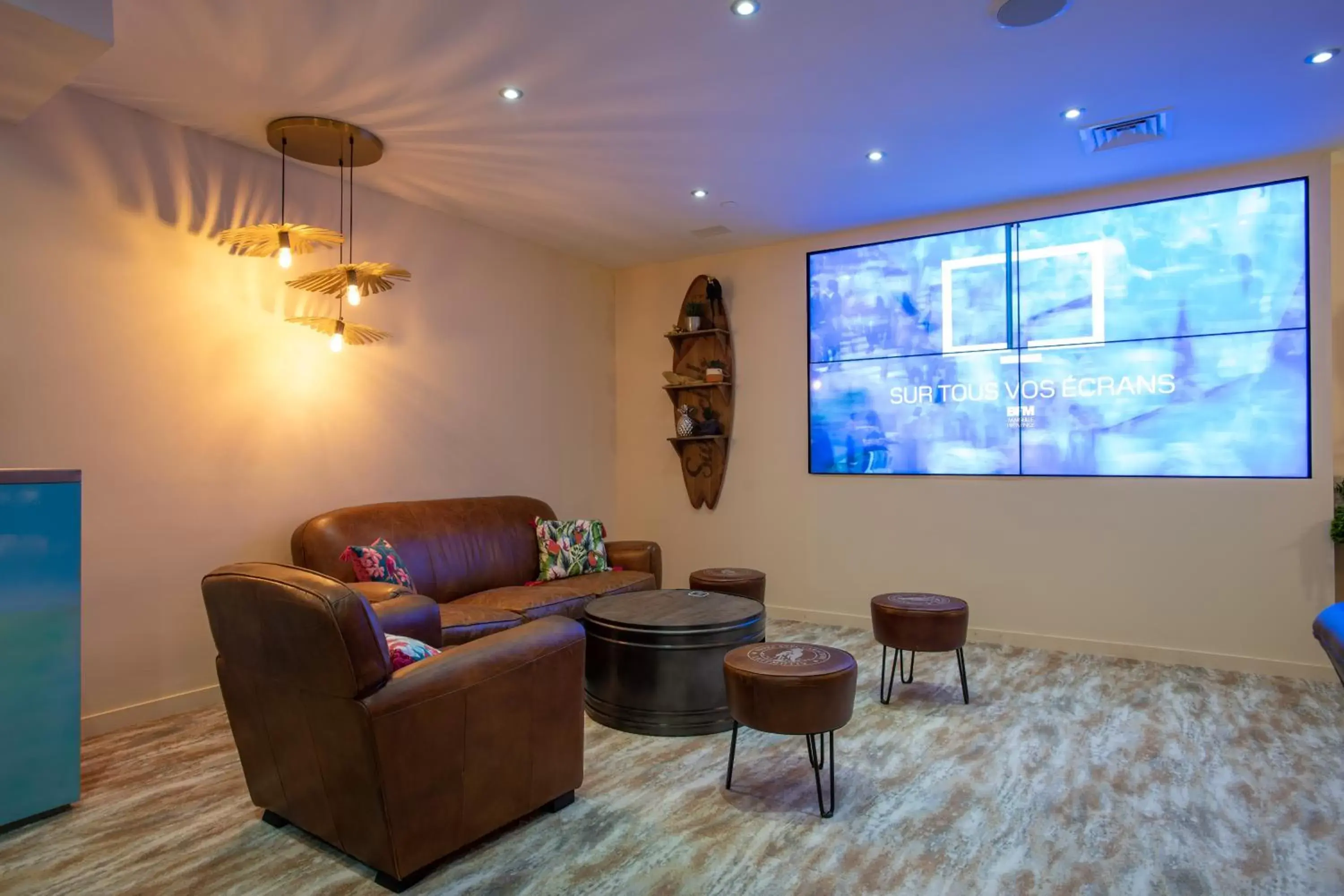 Lounge or bar, Seating Area in Mercure Marseille Centre Vieux Port