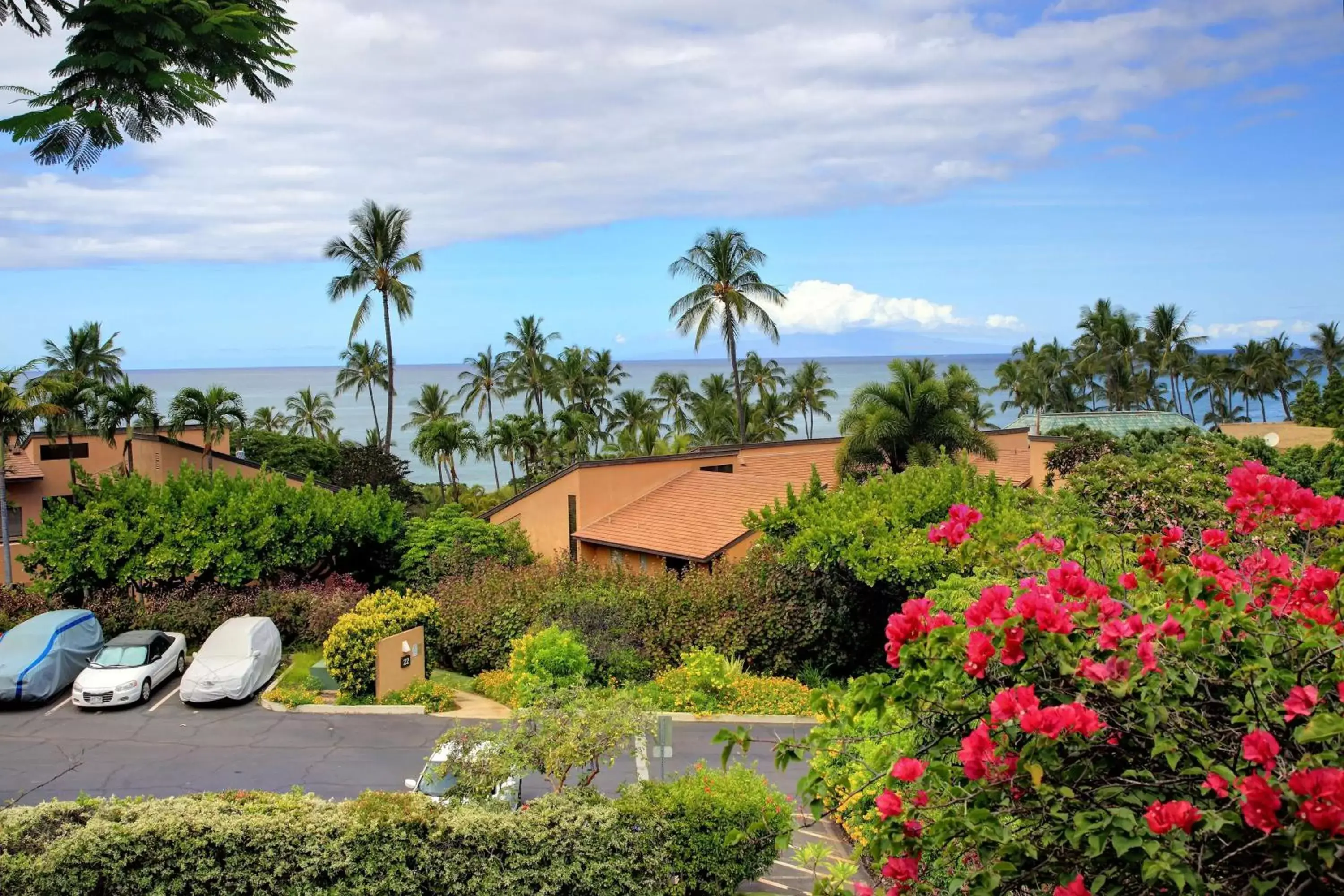 Property building in Wailea Ekahi Village, a Destination by Hyatt Residence