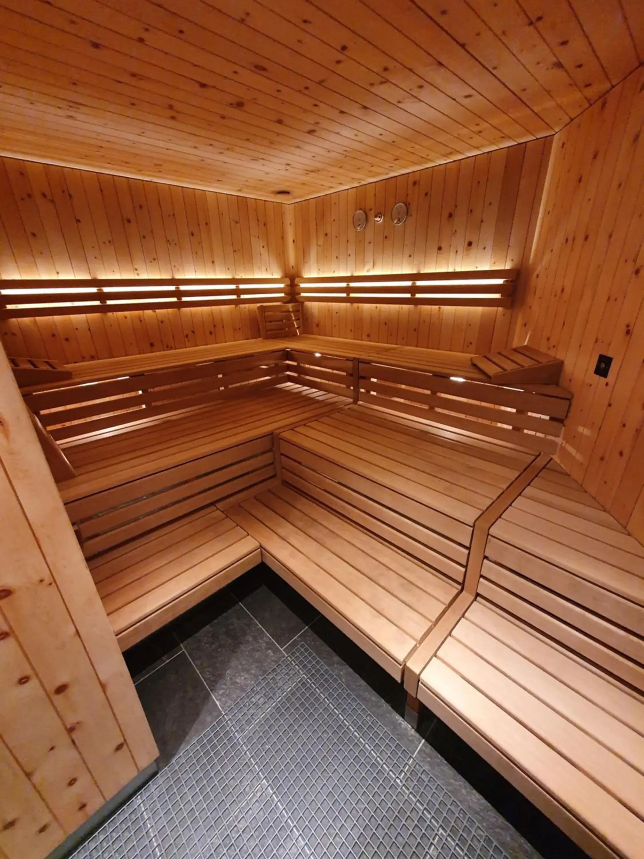 Sauna in Hotel Waldhaus am See