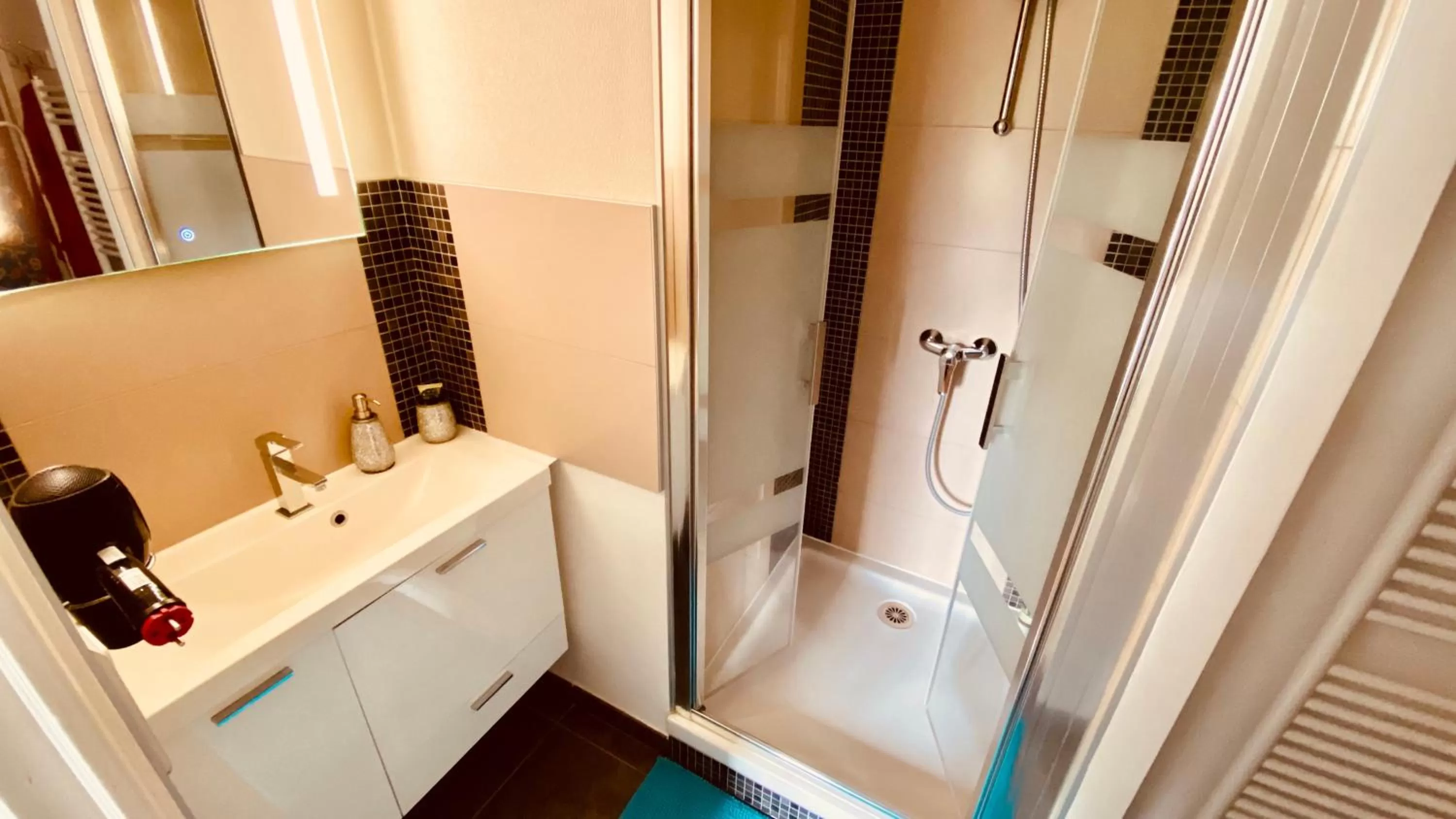 Other, Bathroom in Côté Sud