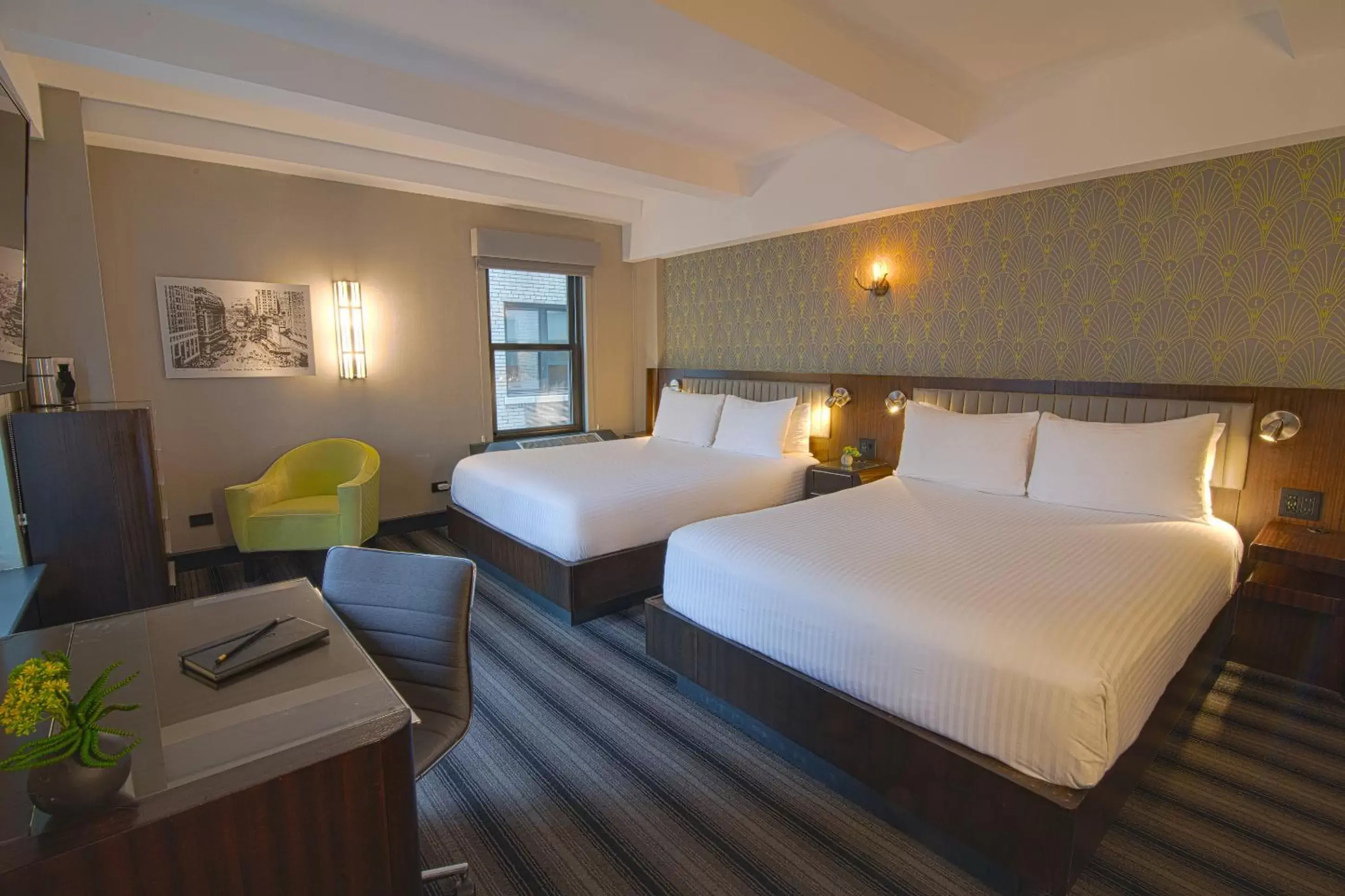 Signature 2 Queen Beds with Terrace in Hotel Edison Times Square