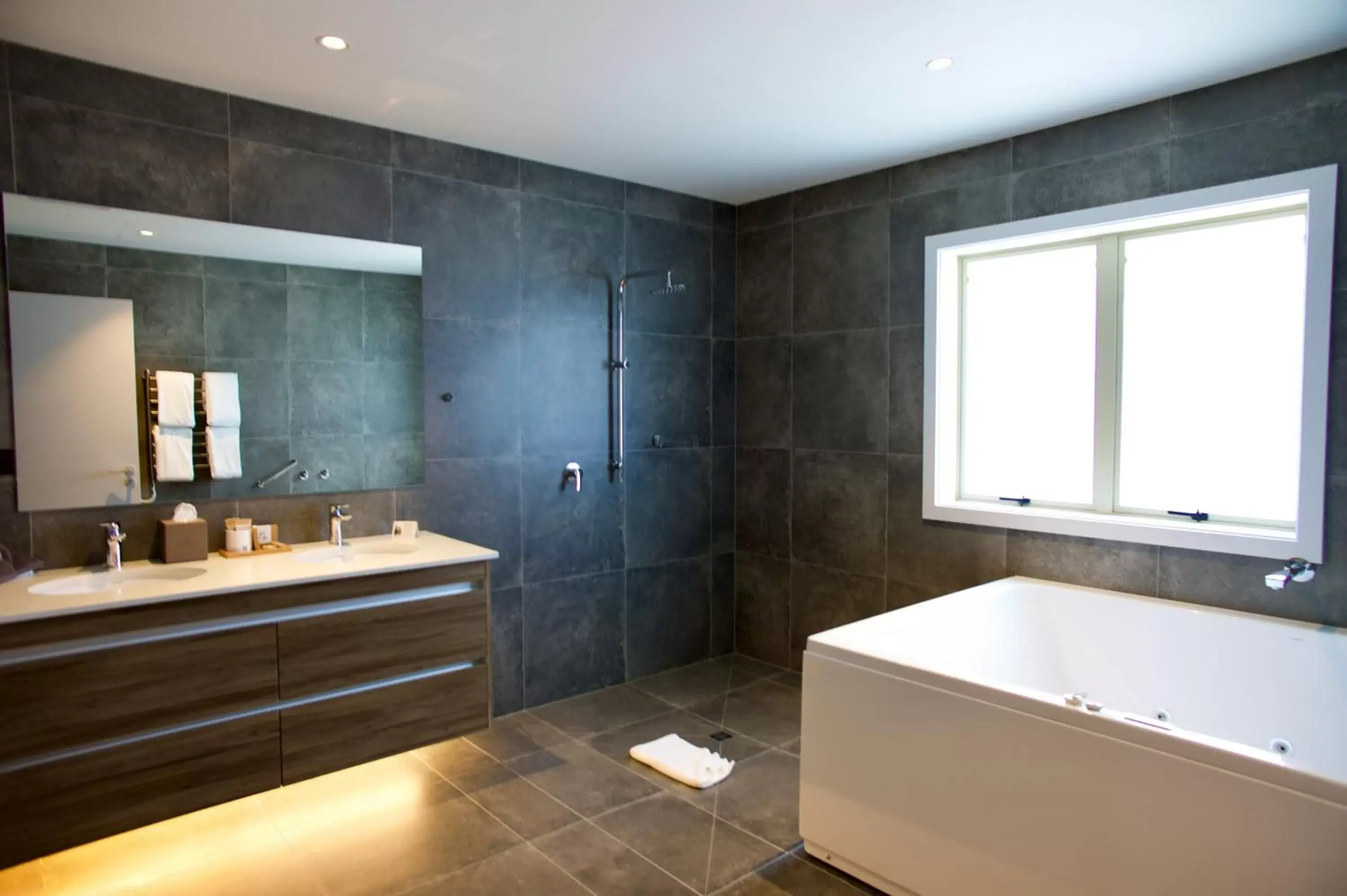 Shower, Bathroom in Regal Palms Resort