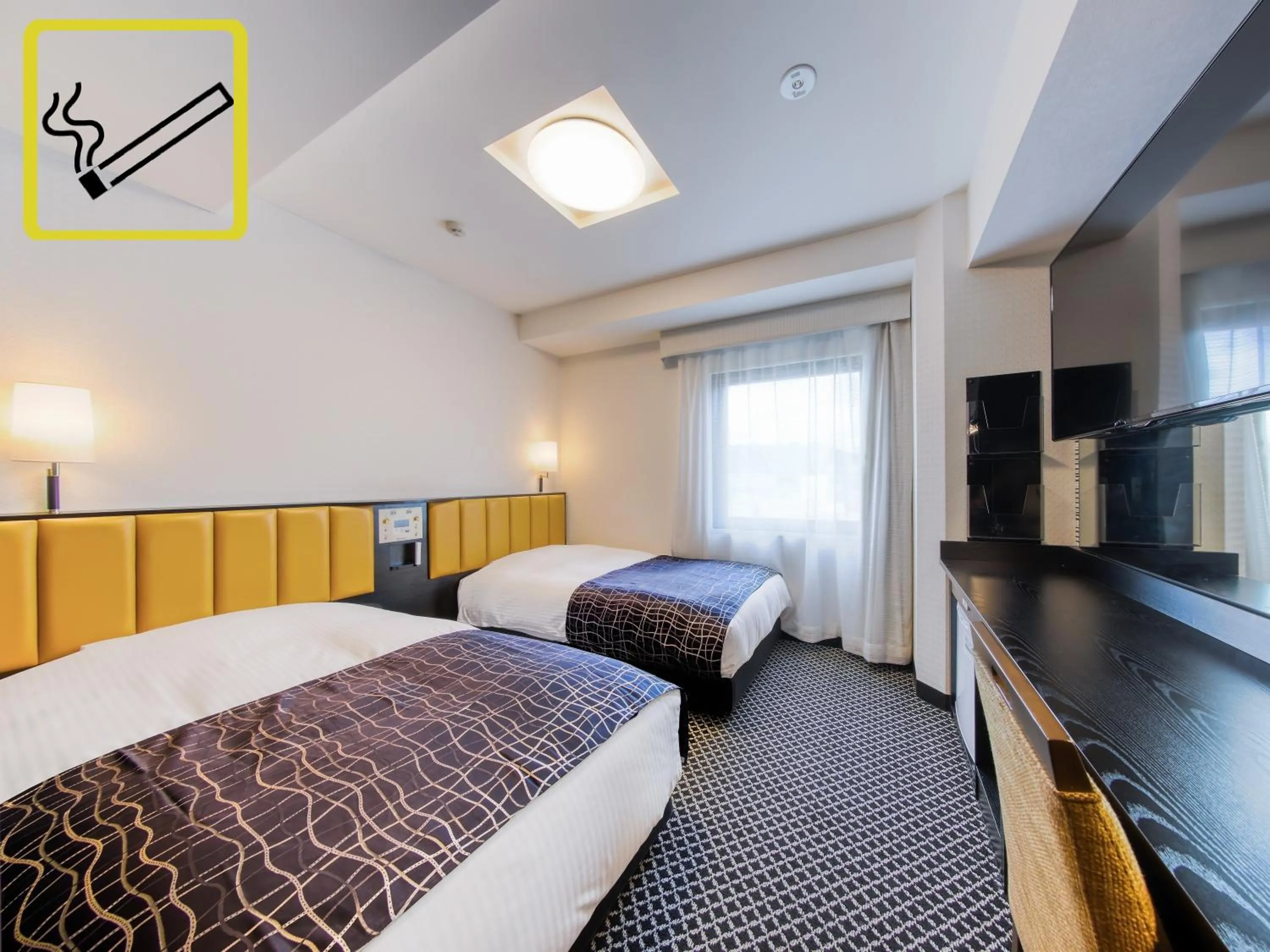 Photo of the whole room, Bed in APA Hotel Hiroshima Ekimae Ohashi