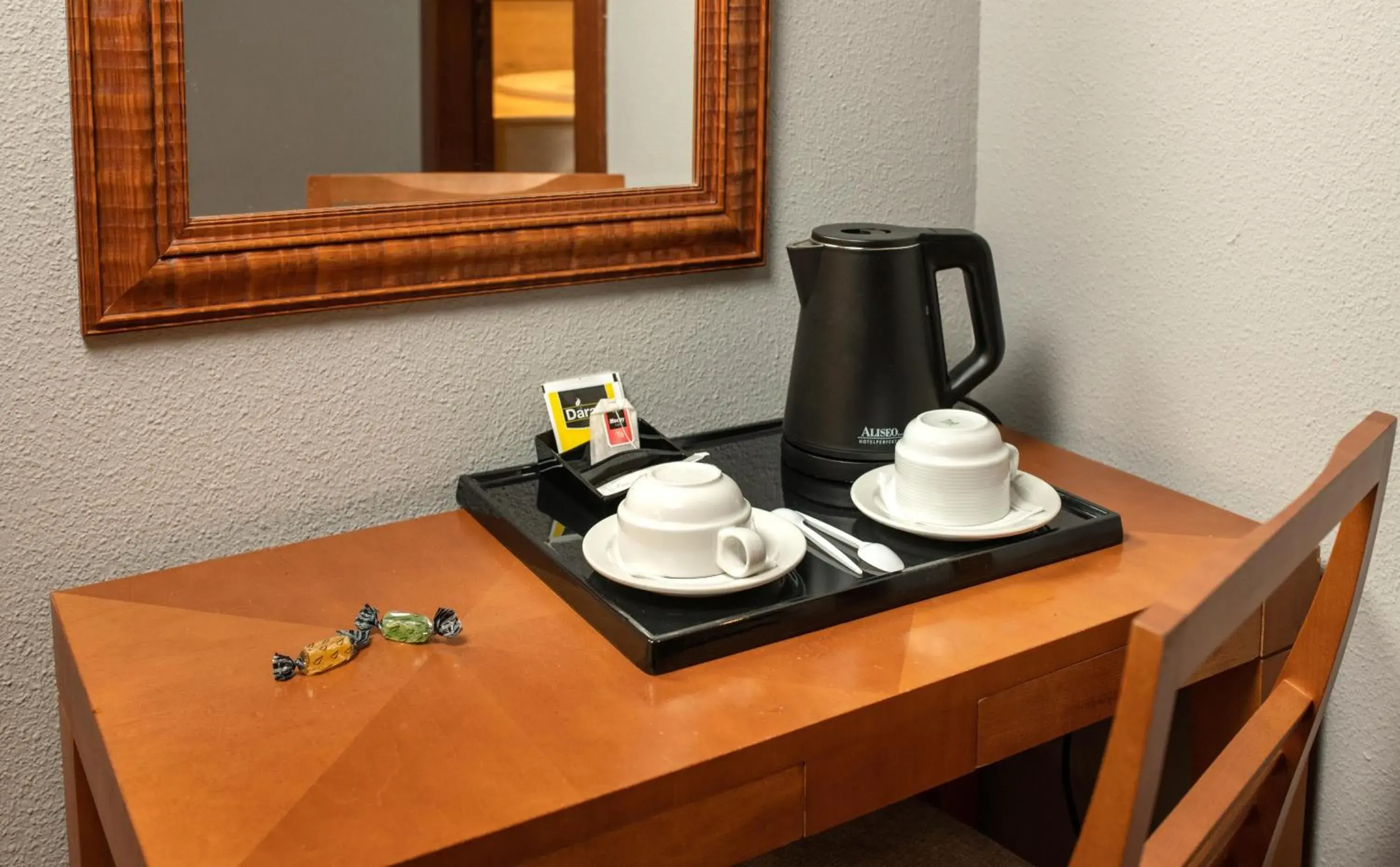 Living room, Coffee/Tea Facilities in Abba Xalet Suites Hotel