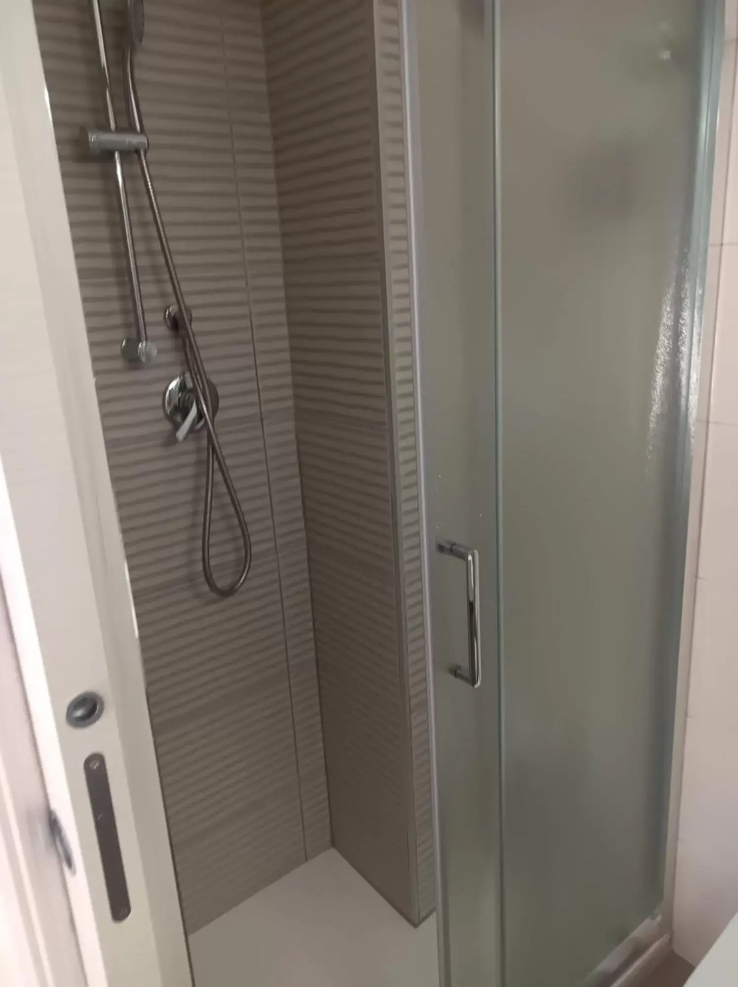 Shower, Bathroom in B&B Omnia Scilla