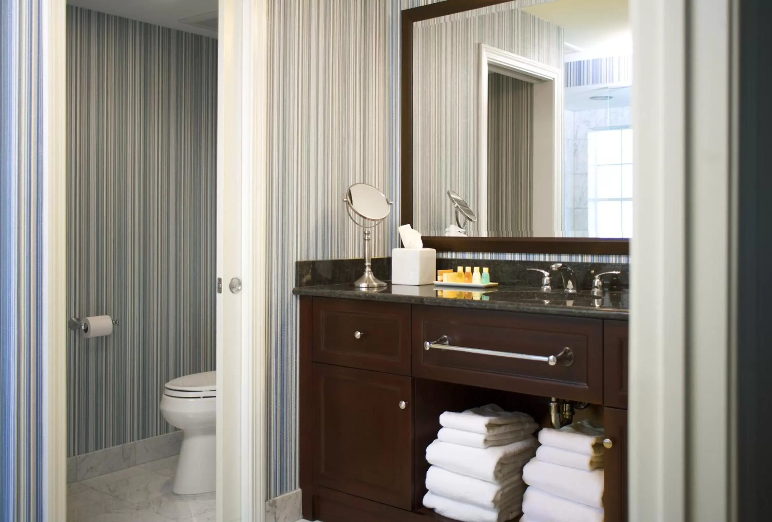 Shower, Bathroom in Newport Beach Hotel & Suites
