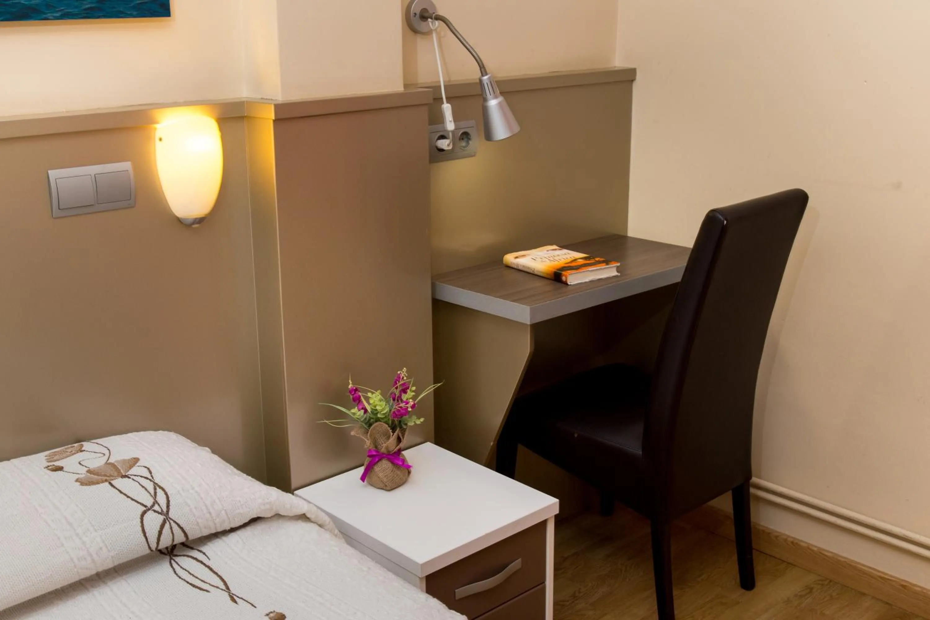 Decorative detail in Hostal Barcelona