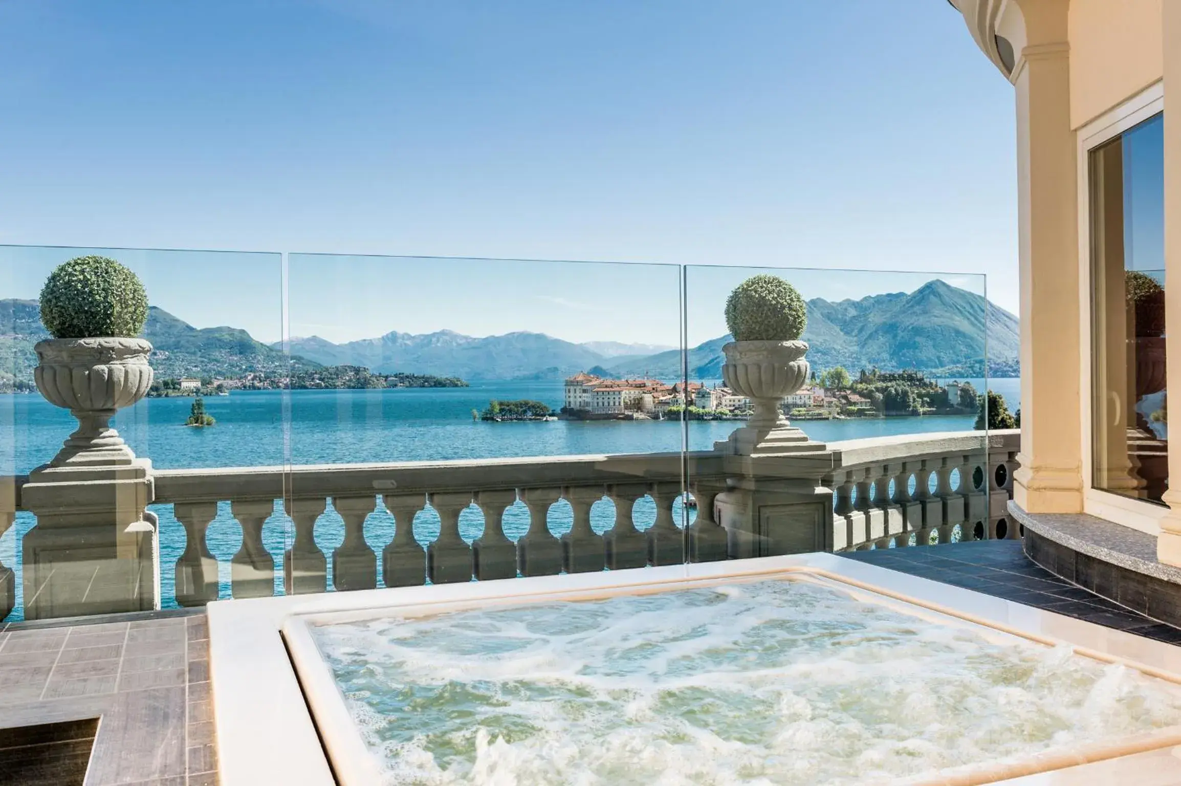 Balcony/Terrace in Hotel Villa E Palazzo Aminta