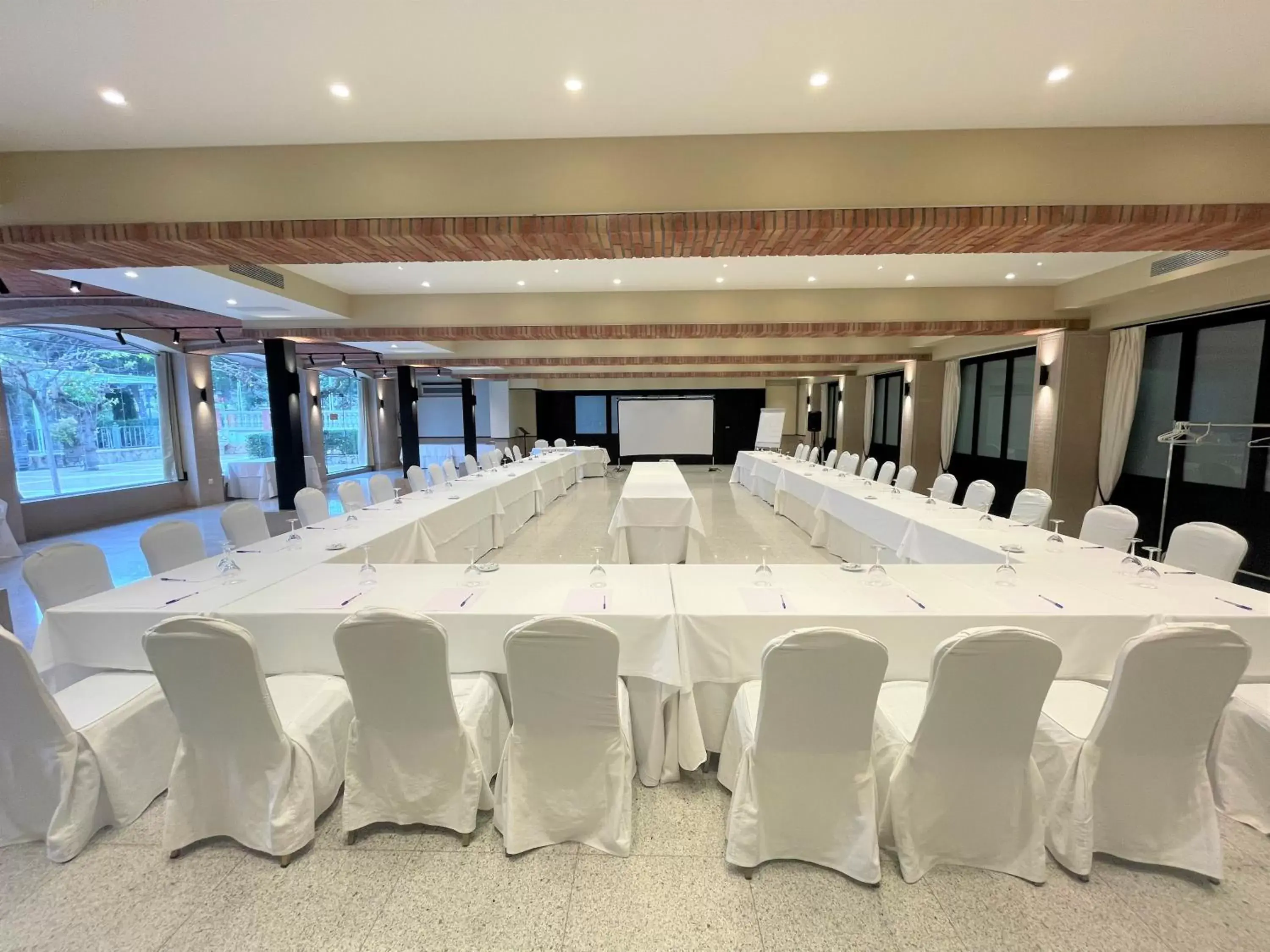 Meeting/conference room in Felix Hotel