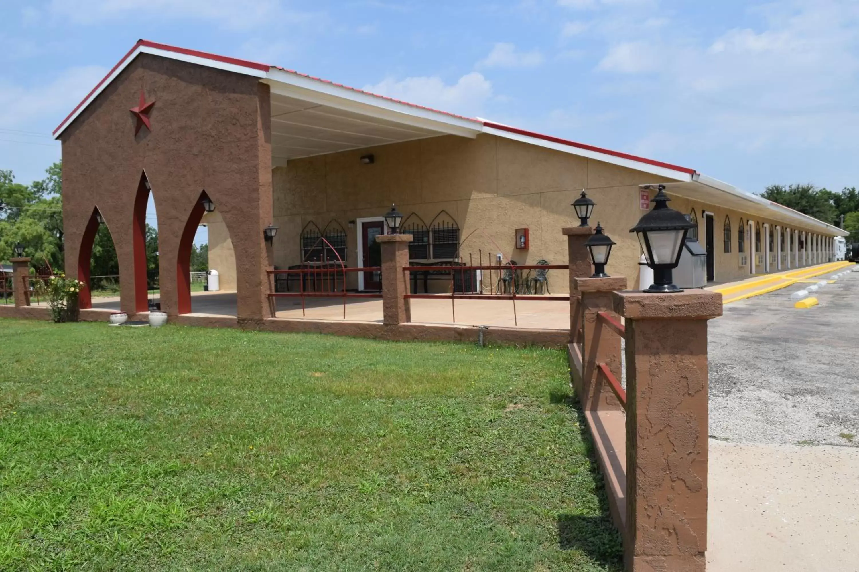 View (from property/room), Property Building in Albany Inn & RV Campground