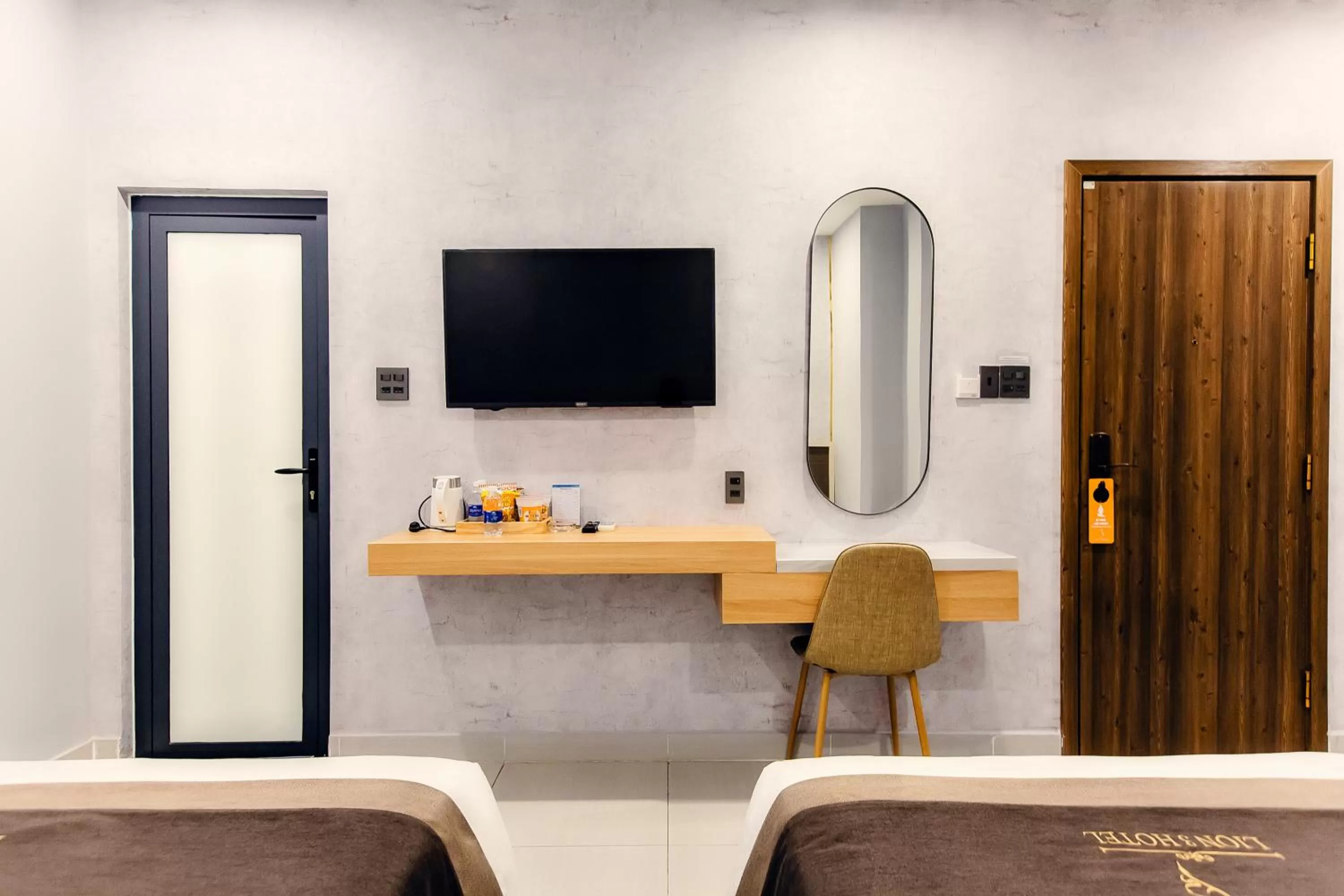 TV and multimedia, TV/Entertainment Center in LION 3 HOTEL