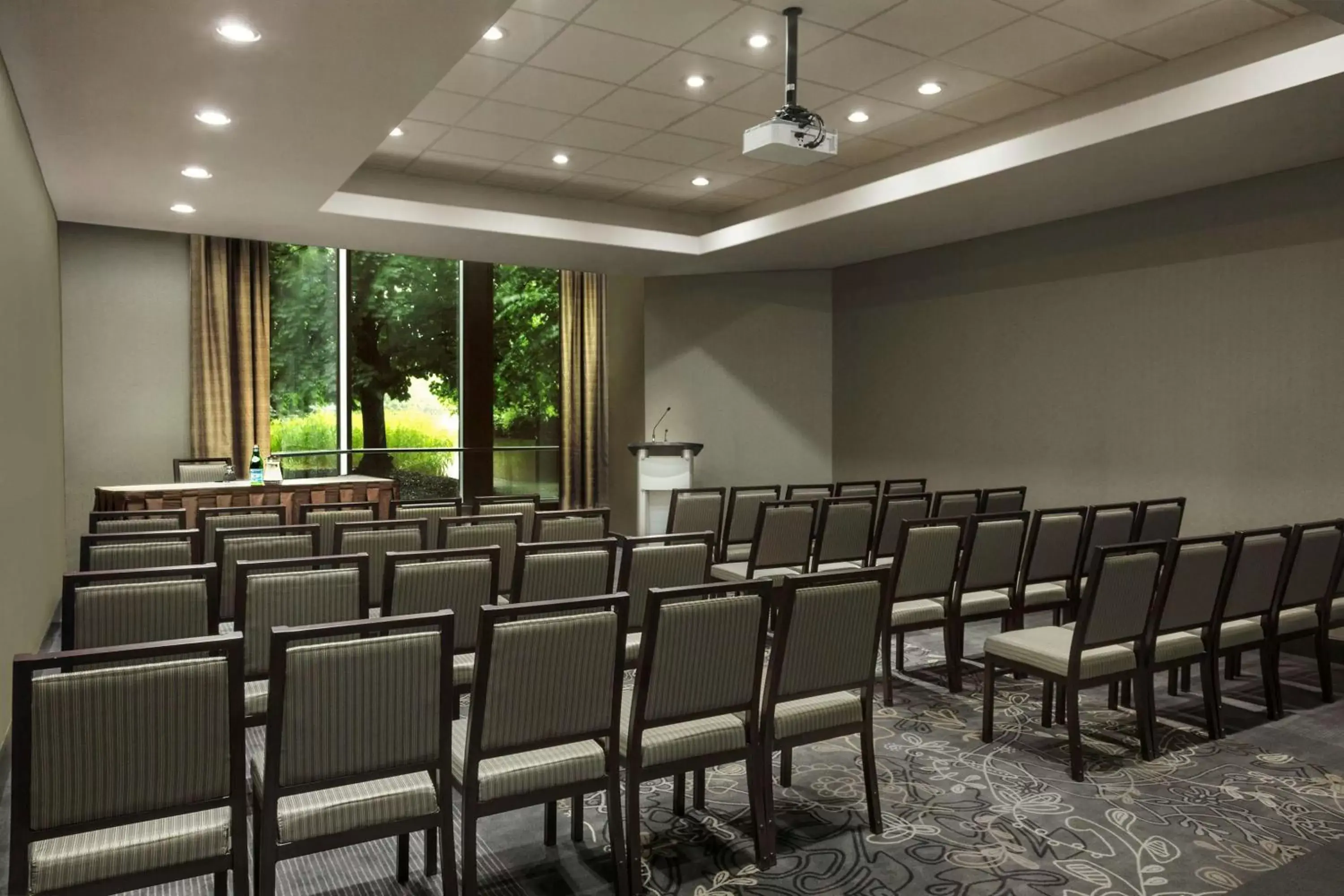 Meeting/conference room in Hilton Suites Toronto-Markham Conference Centre & Spa