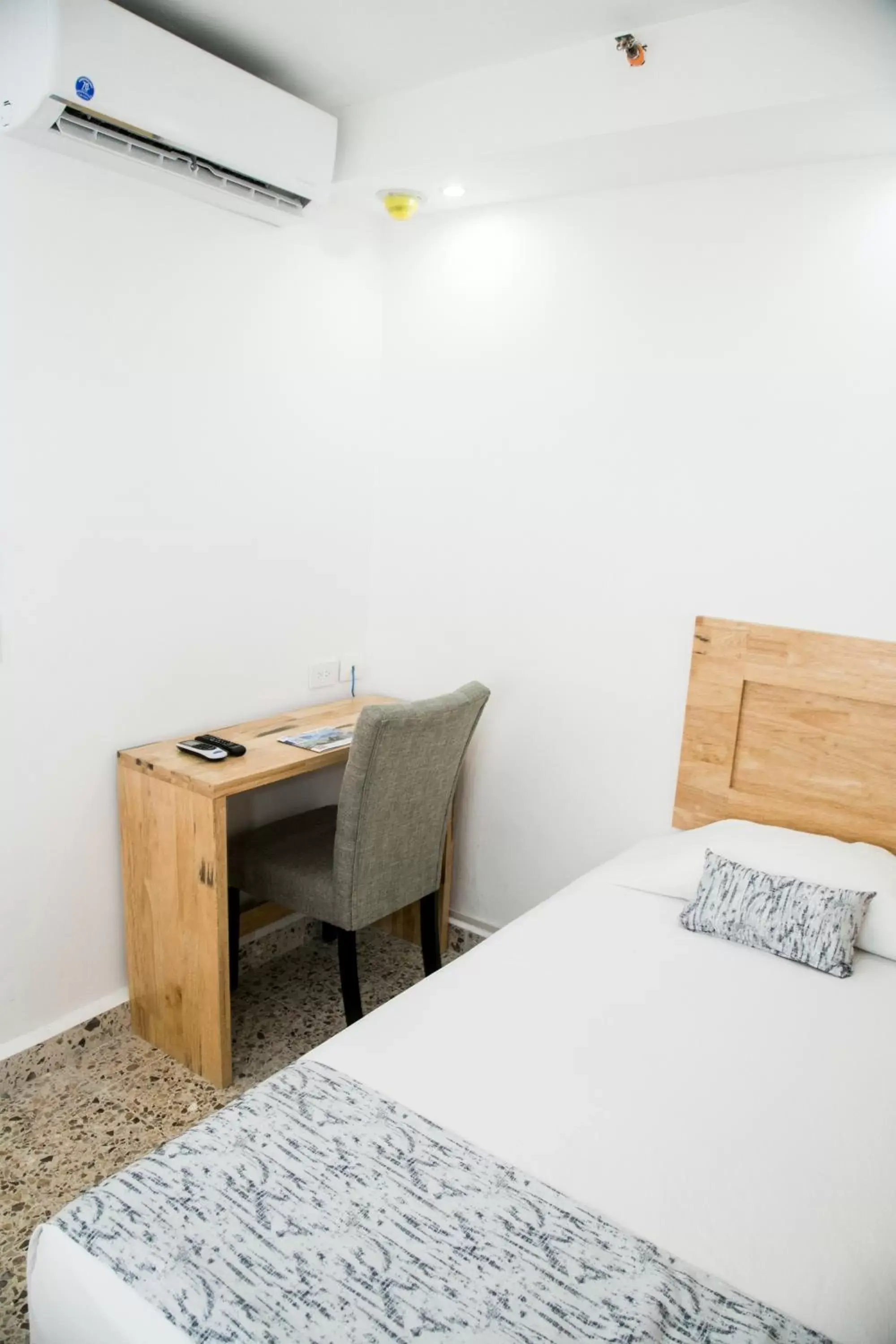 Single Room - single occupancy in Booking 500 Single Room - single occupancy in Booking 500