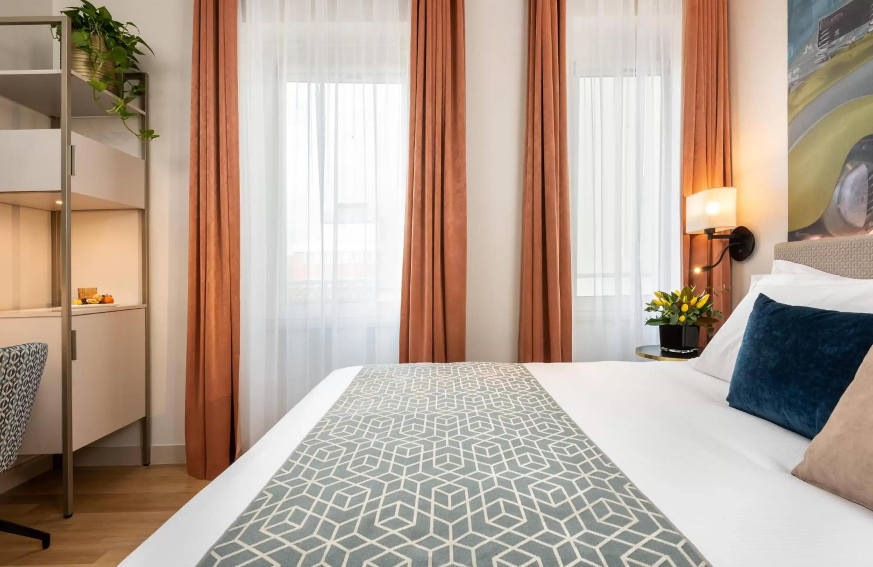 Bedroom, Bed in Leonardo Boutique Hotel Rome Termini