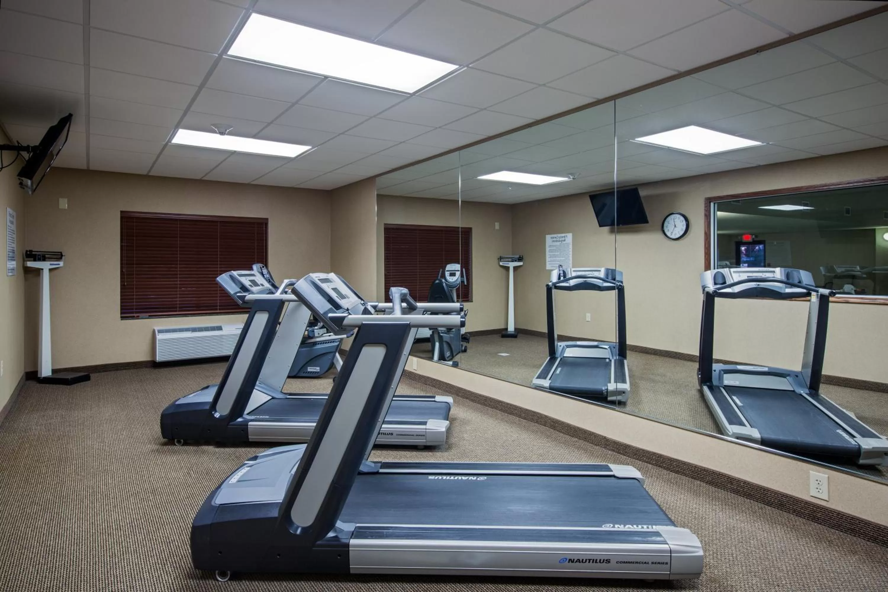 Fitness centre/facilities in Holiday Inn Express Hotel & Suites Lewisburg by IHG