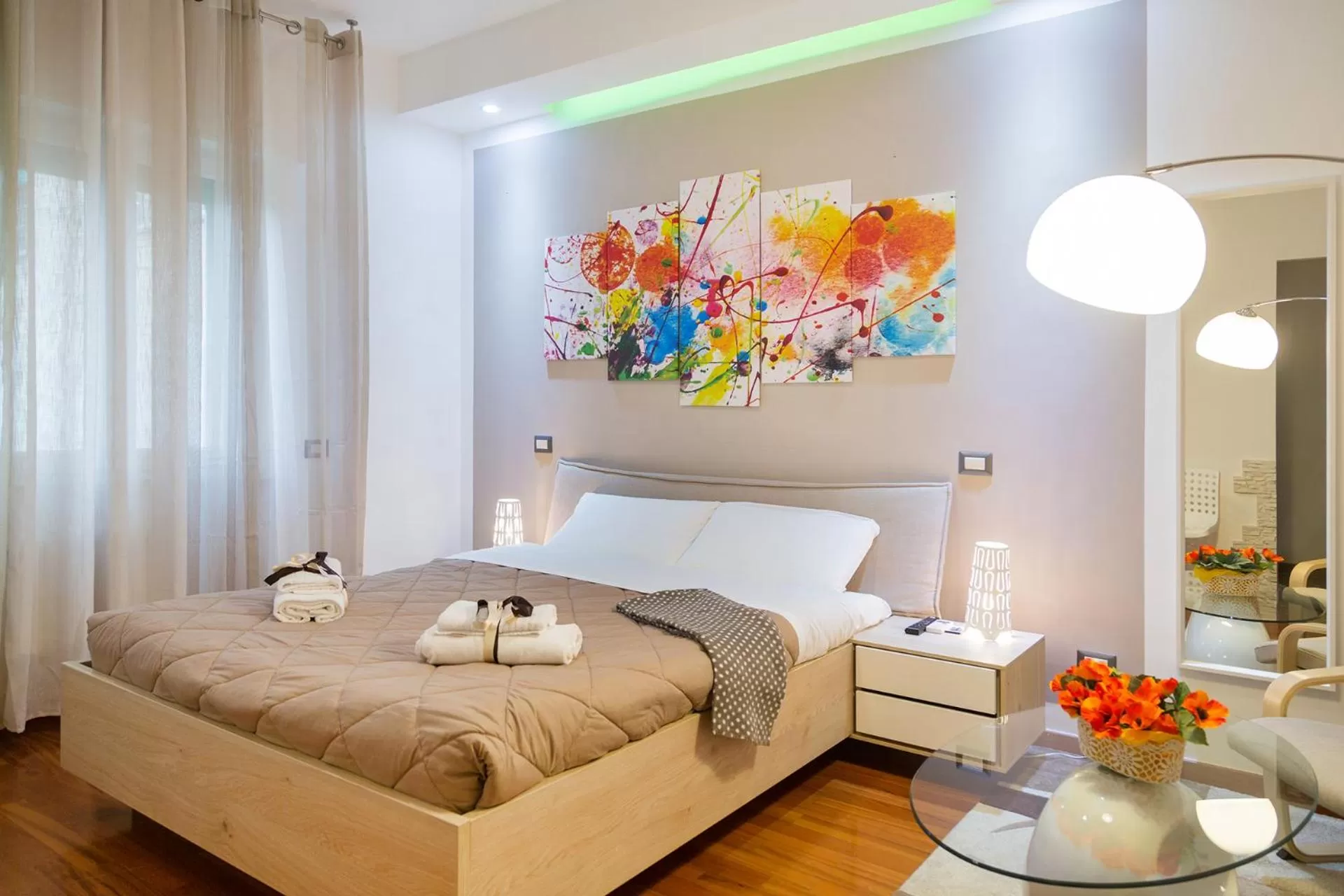 Bedroom, Bed in Donna Gina