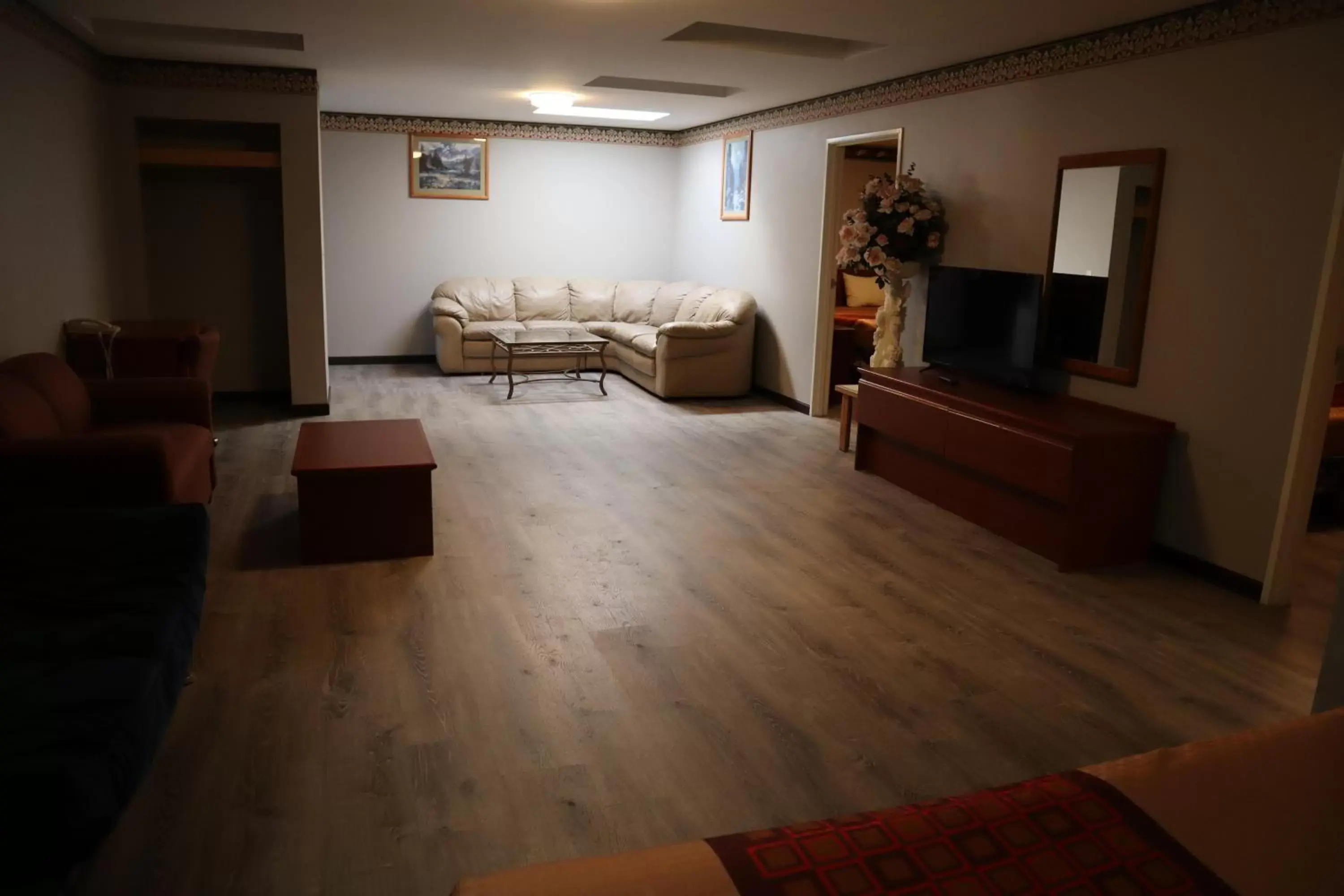 Bed in Express Inn & Suites Eugene Bed in Express Inn & Suites Eugene