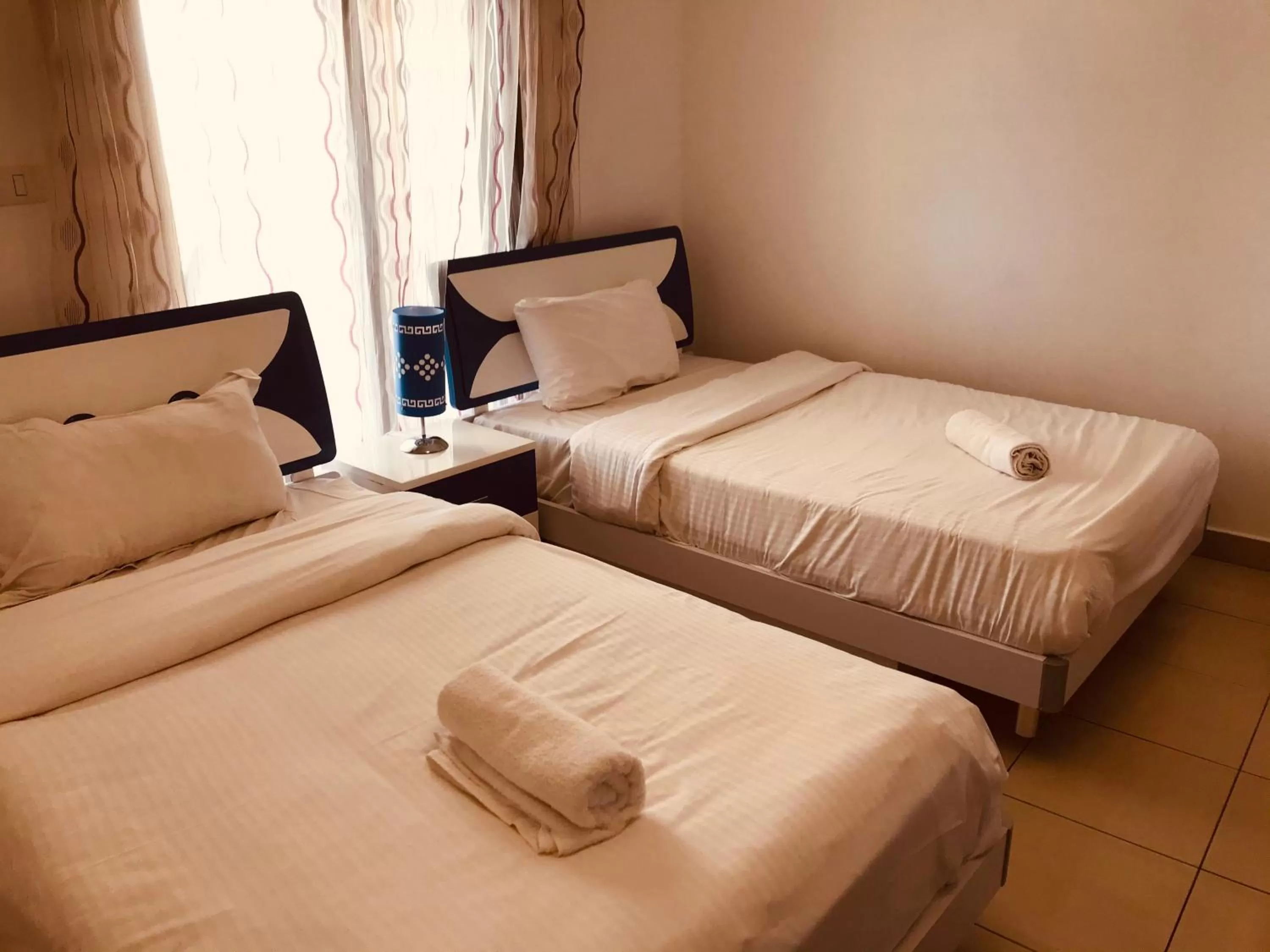 Bed in Tala Bay Residence - Families Only