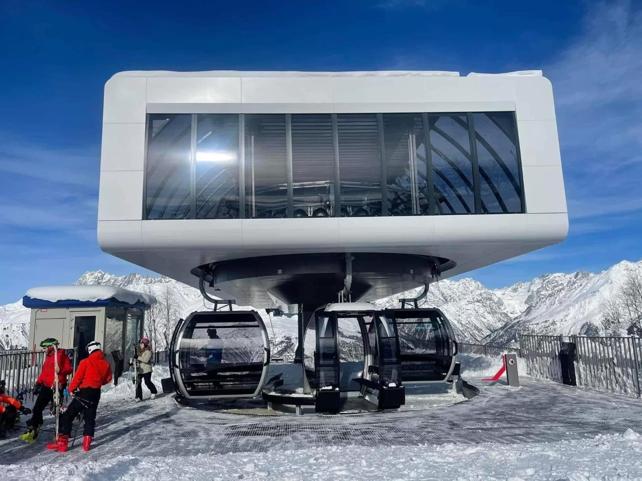 Skiing, Property Building in Hotel Shgedi Mestia