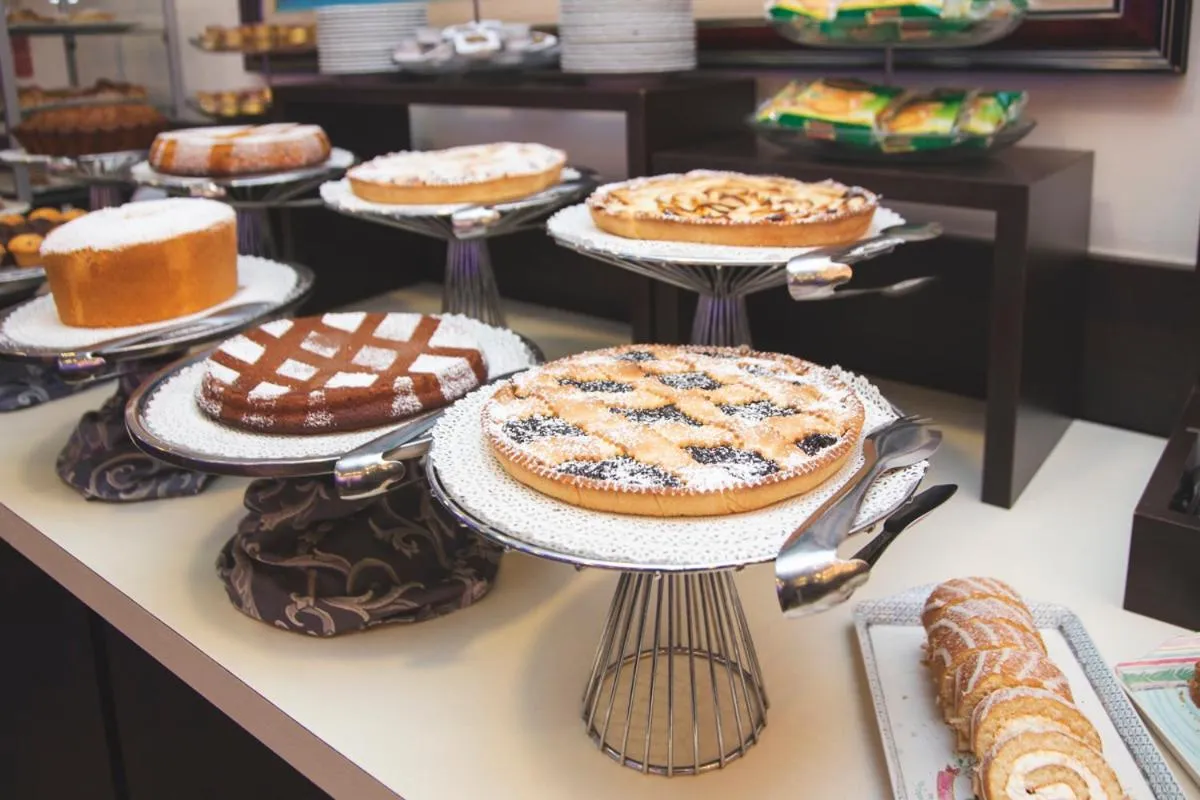 Buffet breakfast in Hotel Gabbiano