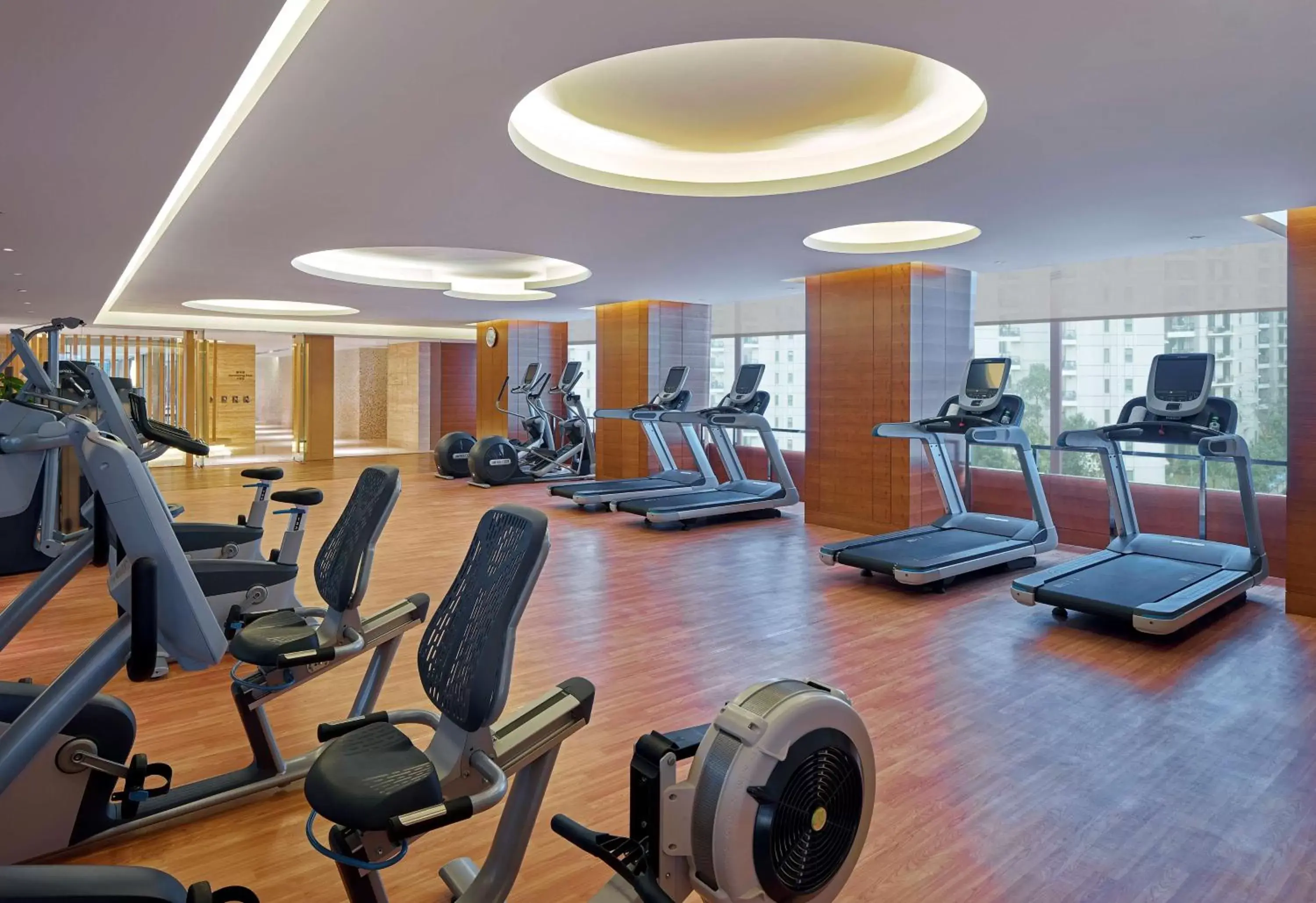 Fitness centre/facilities in Hilton Haikou Fitness centre/facilities in Hilton Haikou