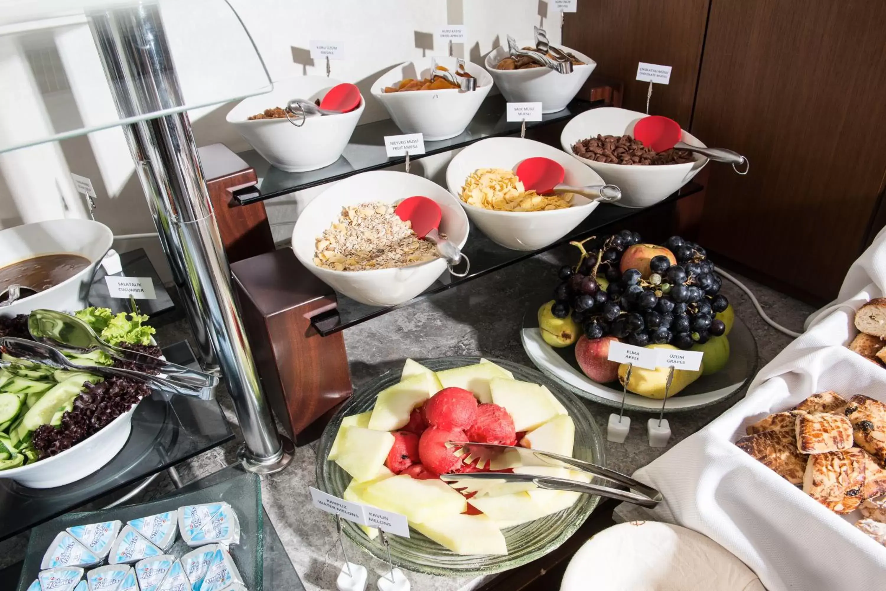 Continental breakfast in Antusa Palace Hotel & Spa