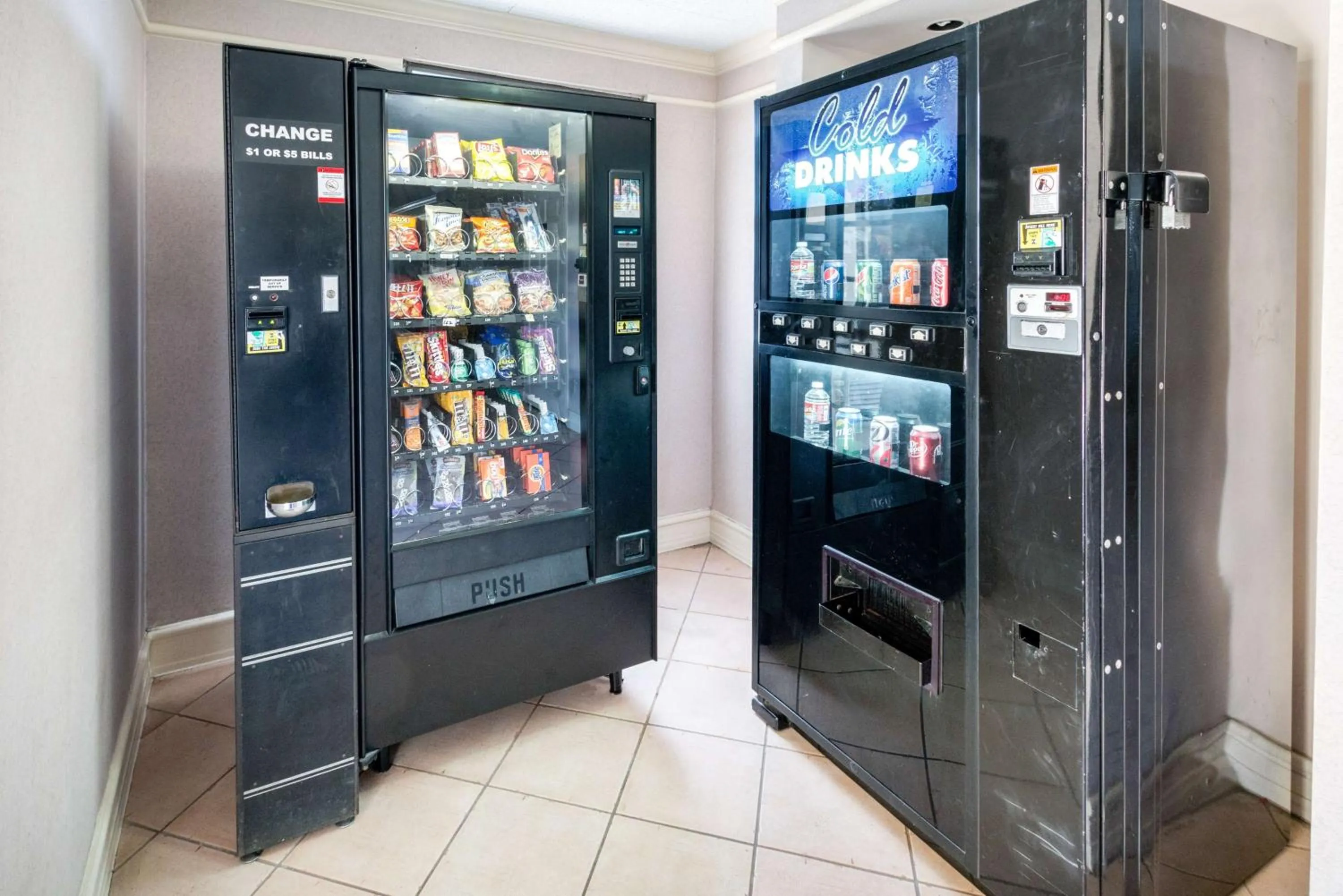 On site in Studio 6-Fort Worth, TX - West Medical Center