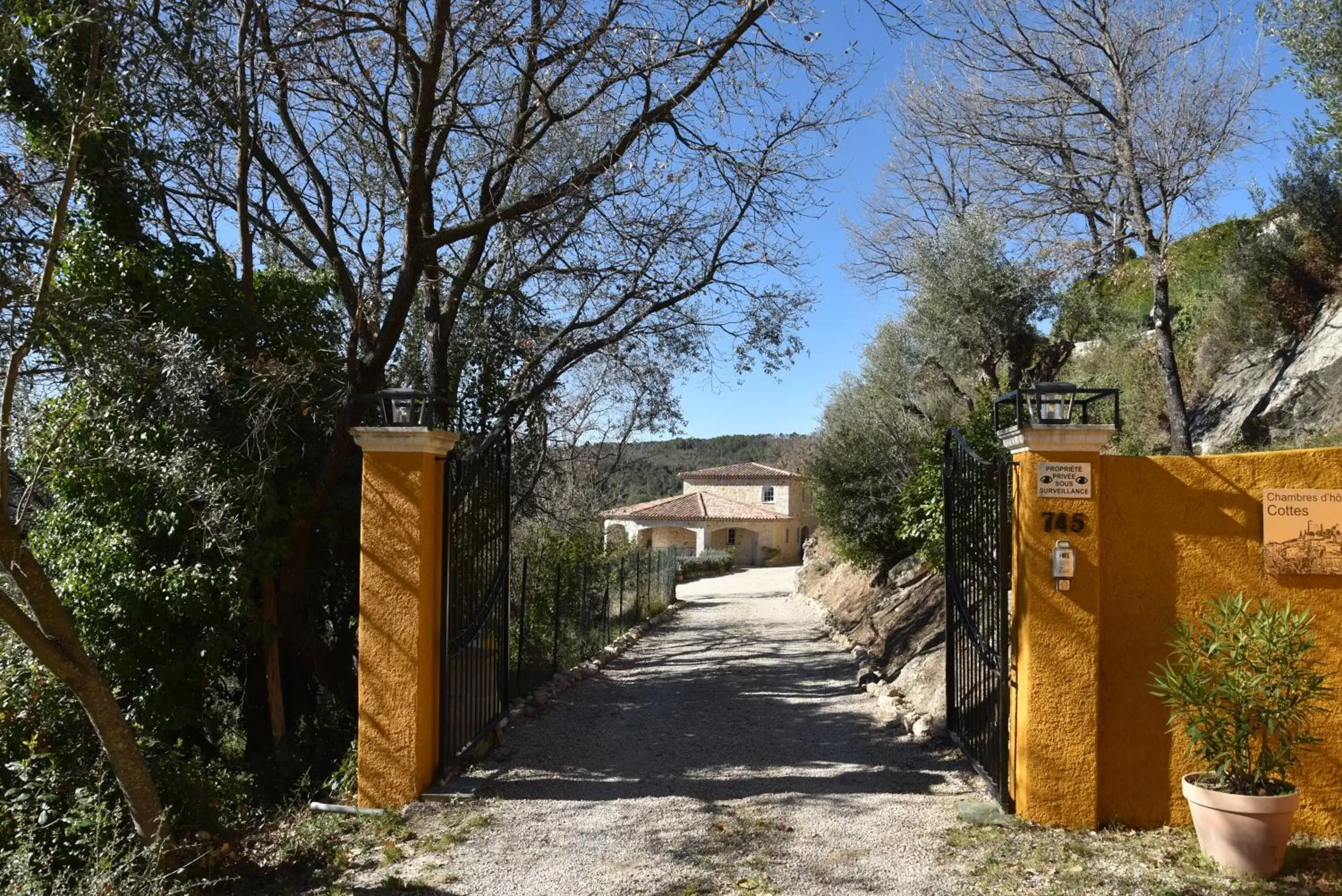 Facade/entrance in Chambre d'hôtes Cottes