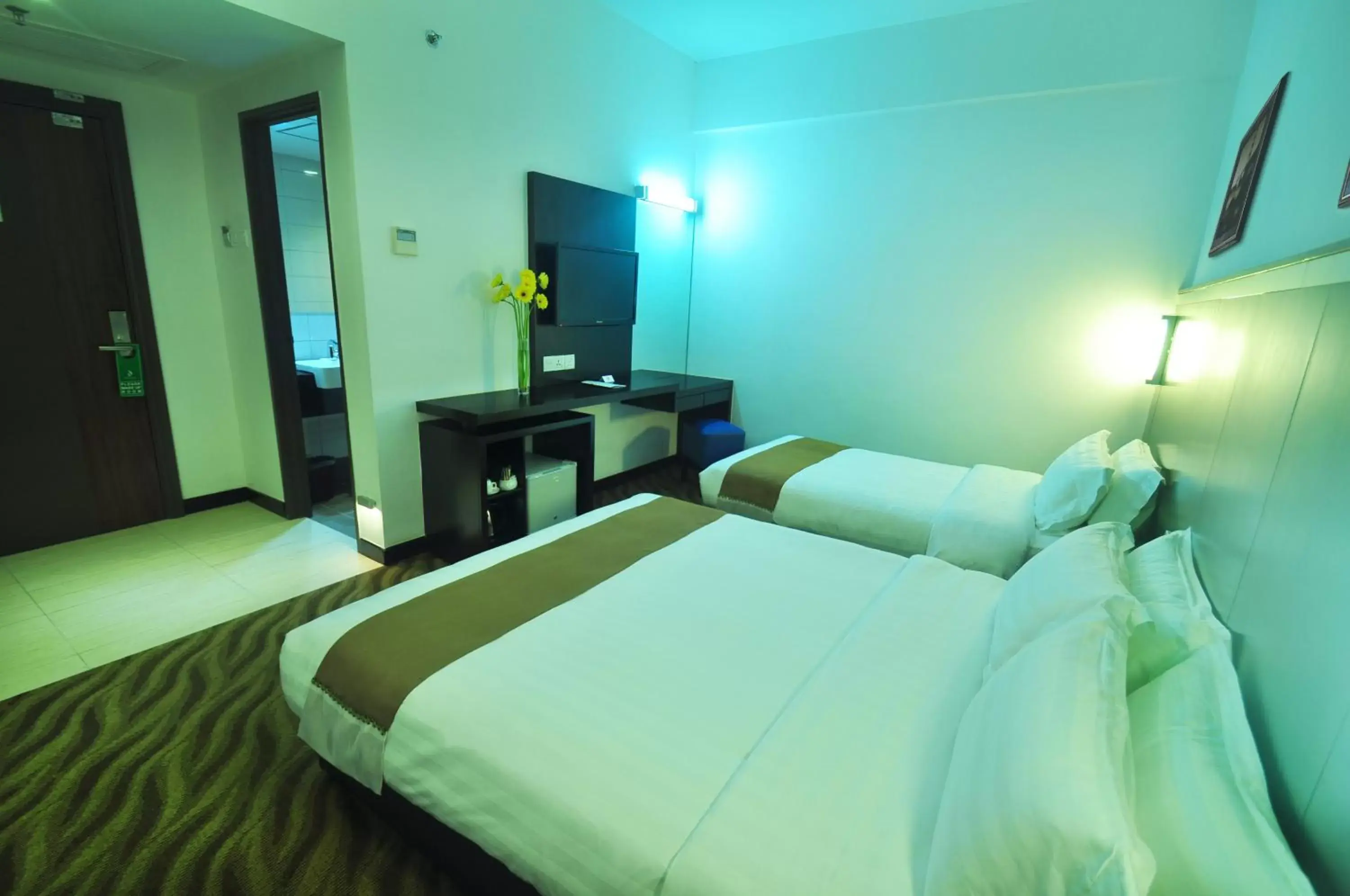 Bed in Dreamtel Kota Kinabalu