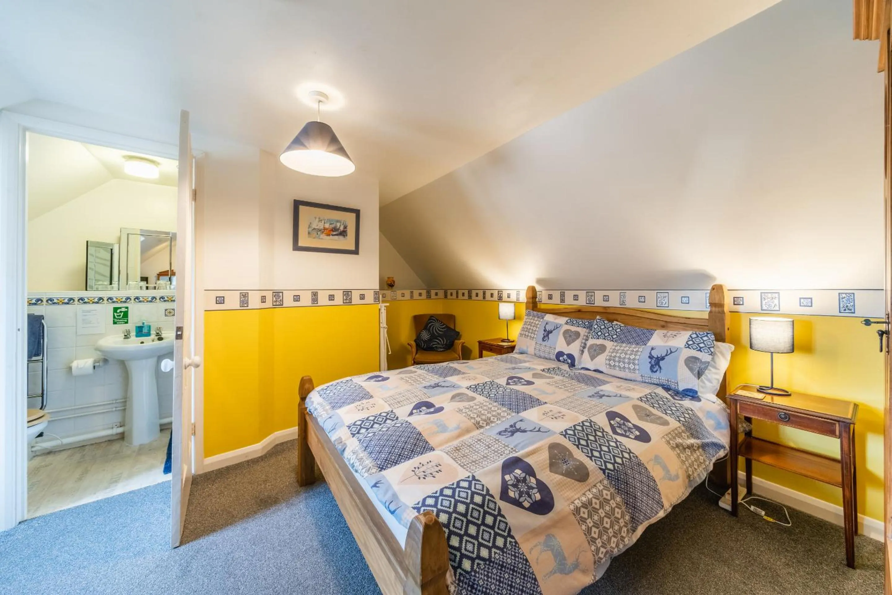 Bedroom, Bed in Yallands Farmhouse