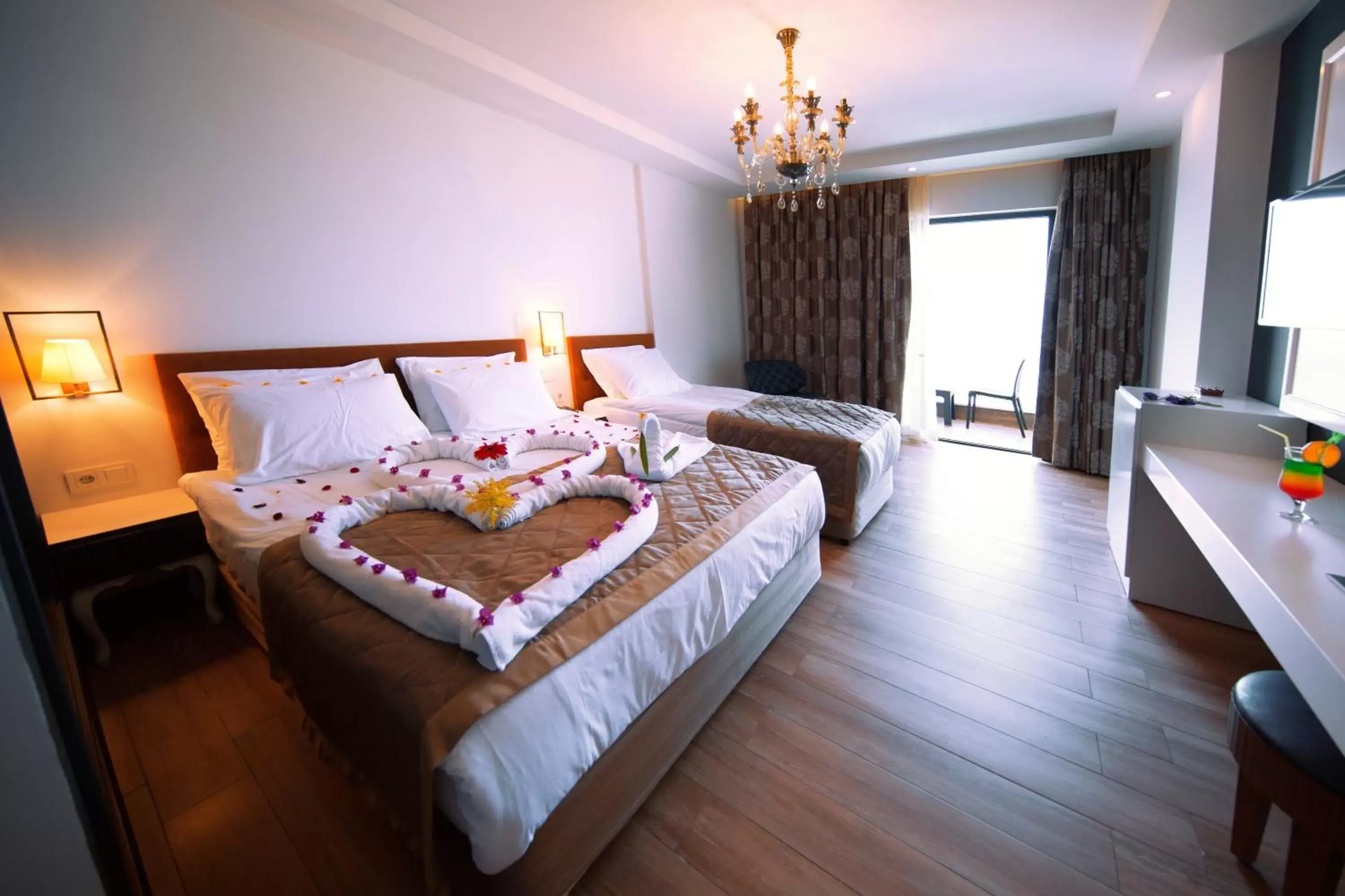 TV and multimedia, Bed in Sey Beach Hotel & Spa