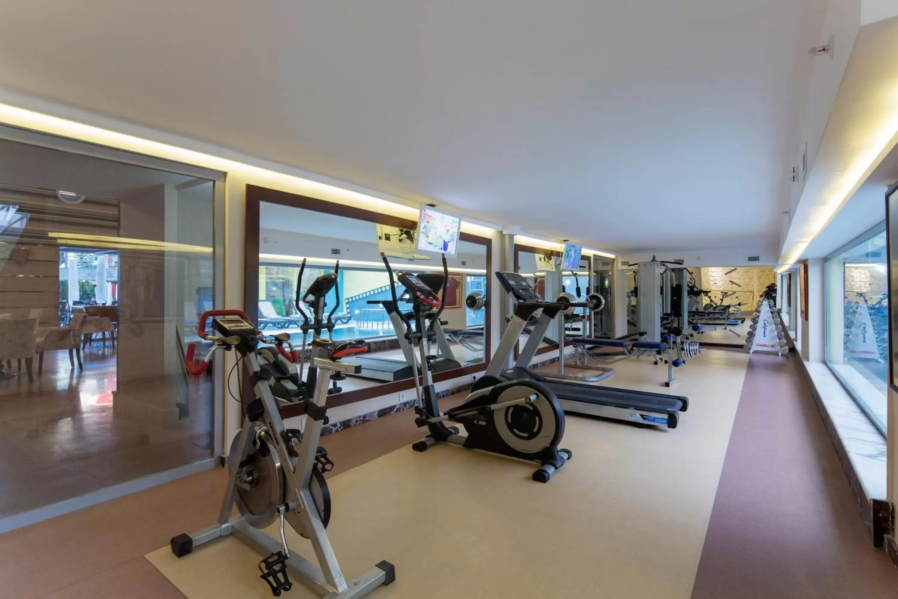 Fitness centre/facilities, Fitness Center/Facilities in Alaiye Kleopatra Hotel