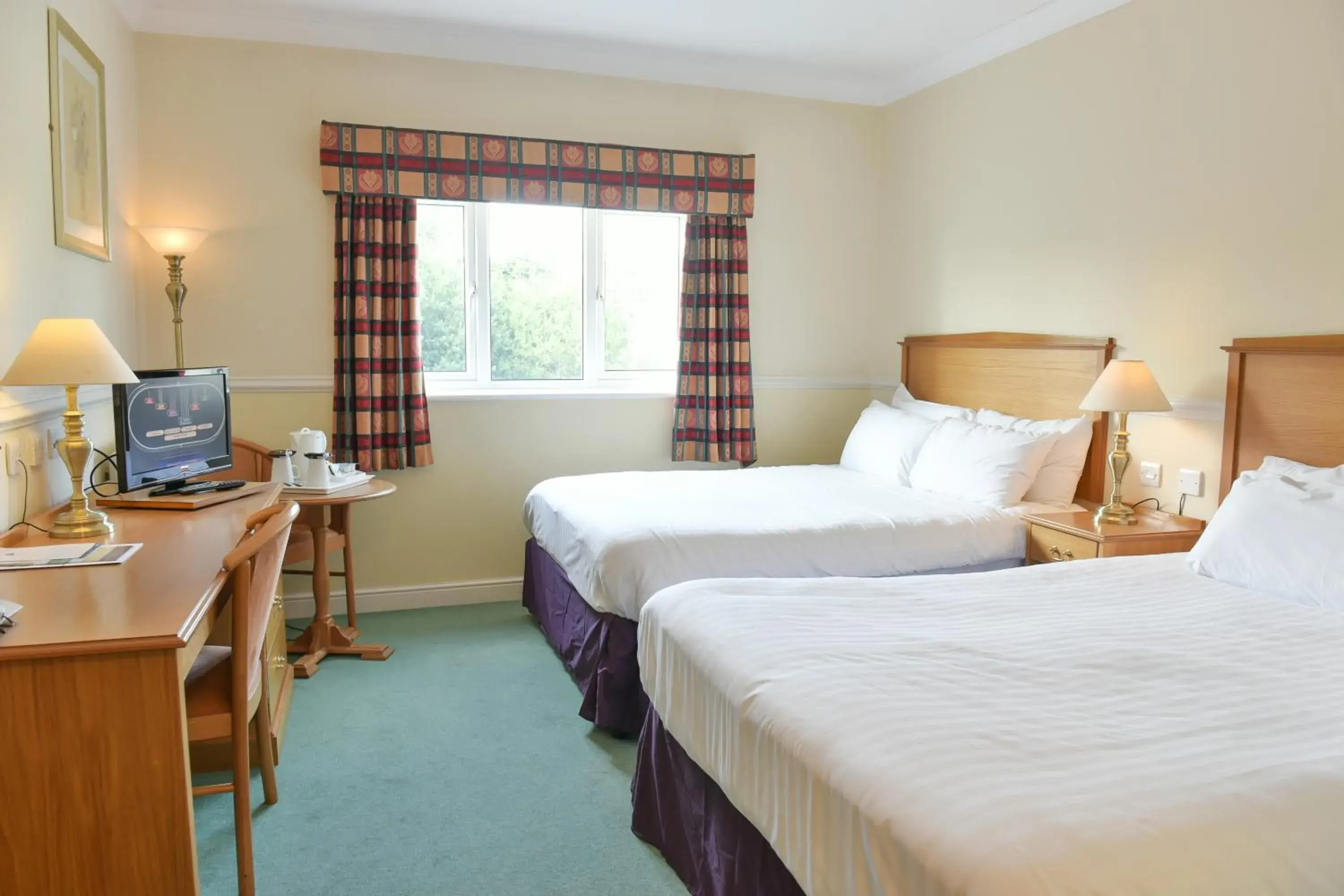 Standard Twin Room in Southview Park Hotel
