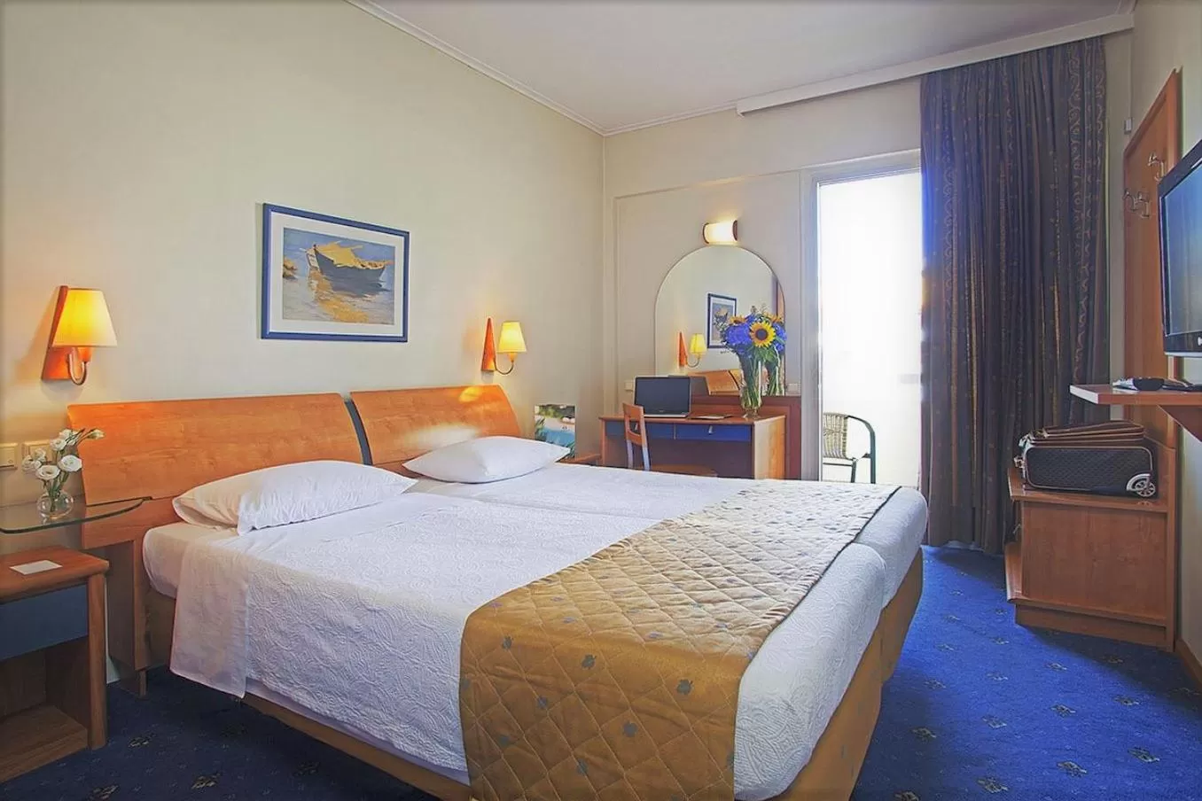 Bedroom, Bed in Congo Palace