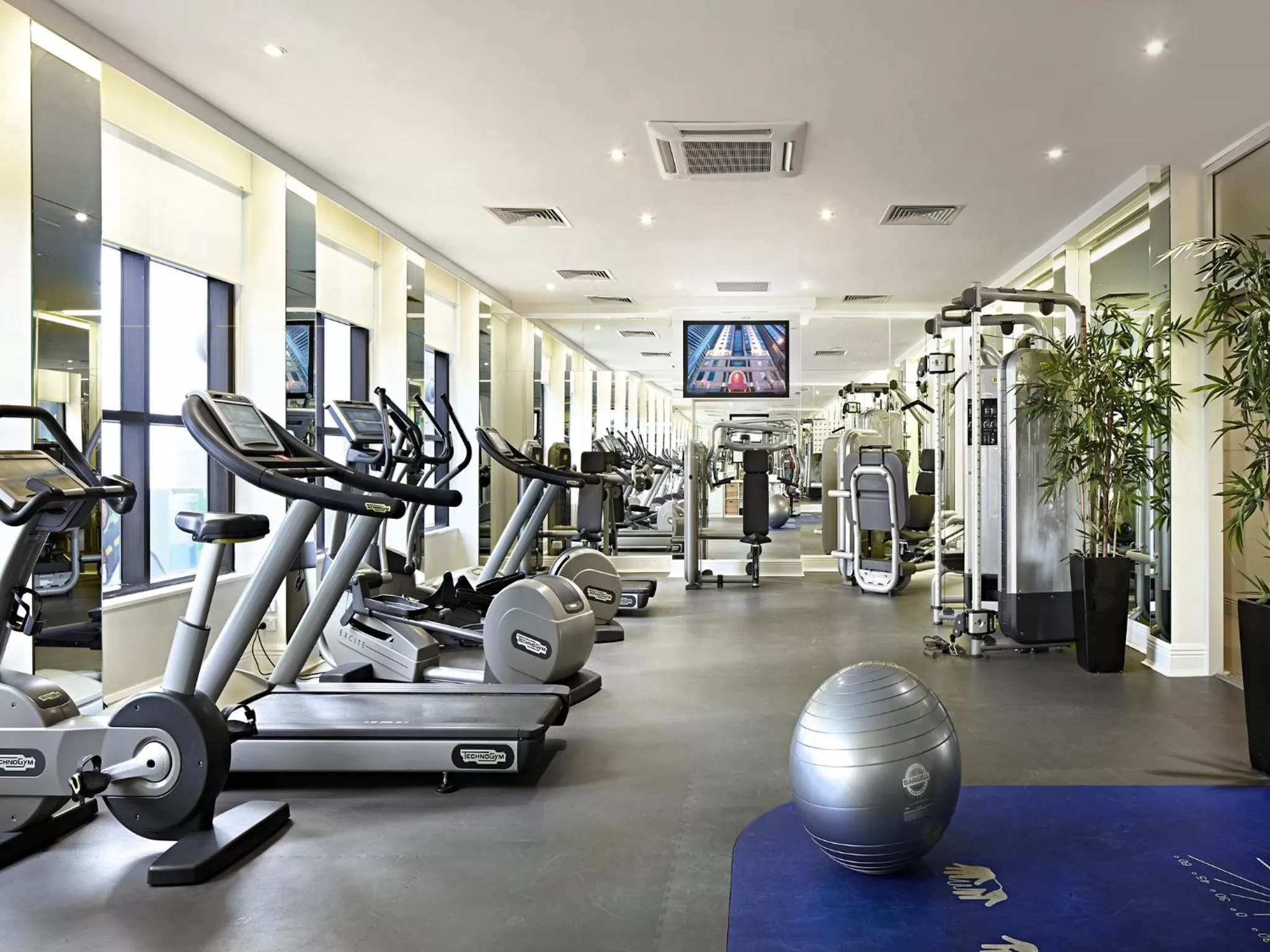 Fitness centre/facilities in Stamford Plaza Melbourne