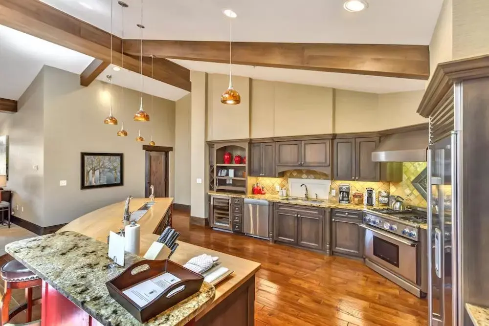 Kitchen/Kitchenette in The Chateaux Deer Valley