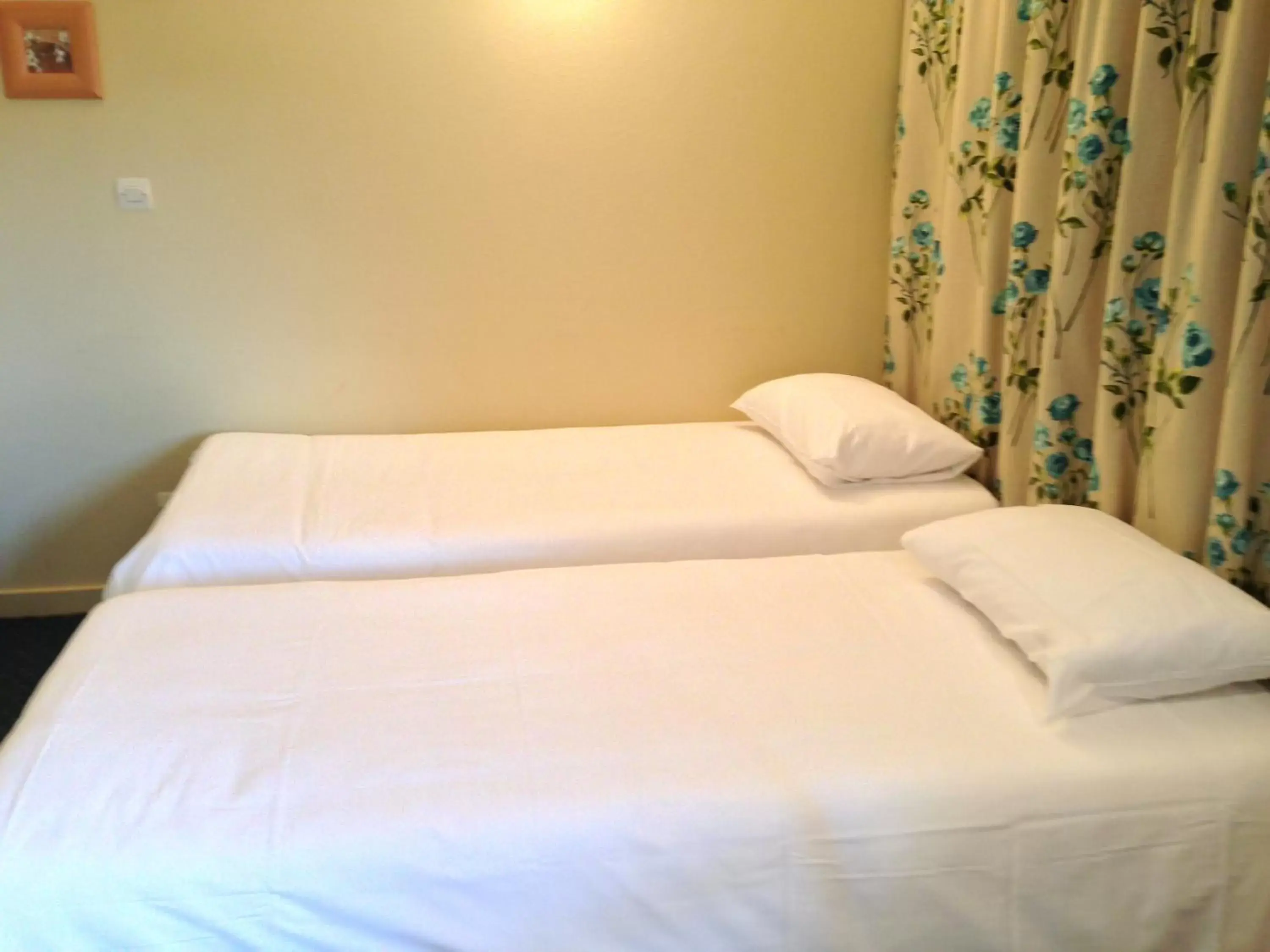 Bed in B&B HOTEL Le Puy-en-Velay