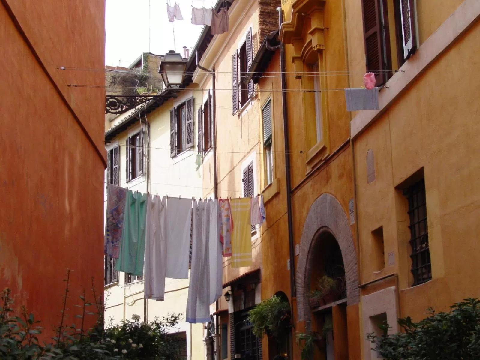 Neighbourhood, Neighborhood in Tolomeo B&b