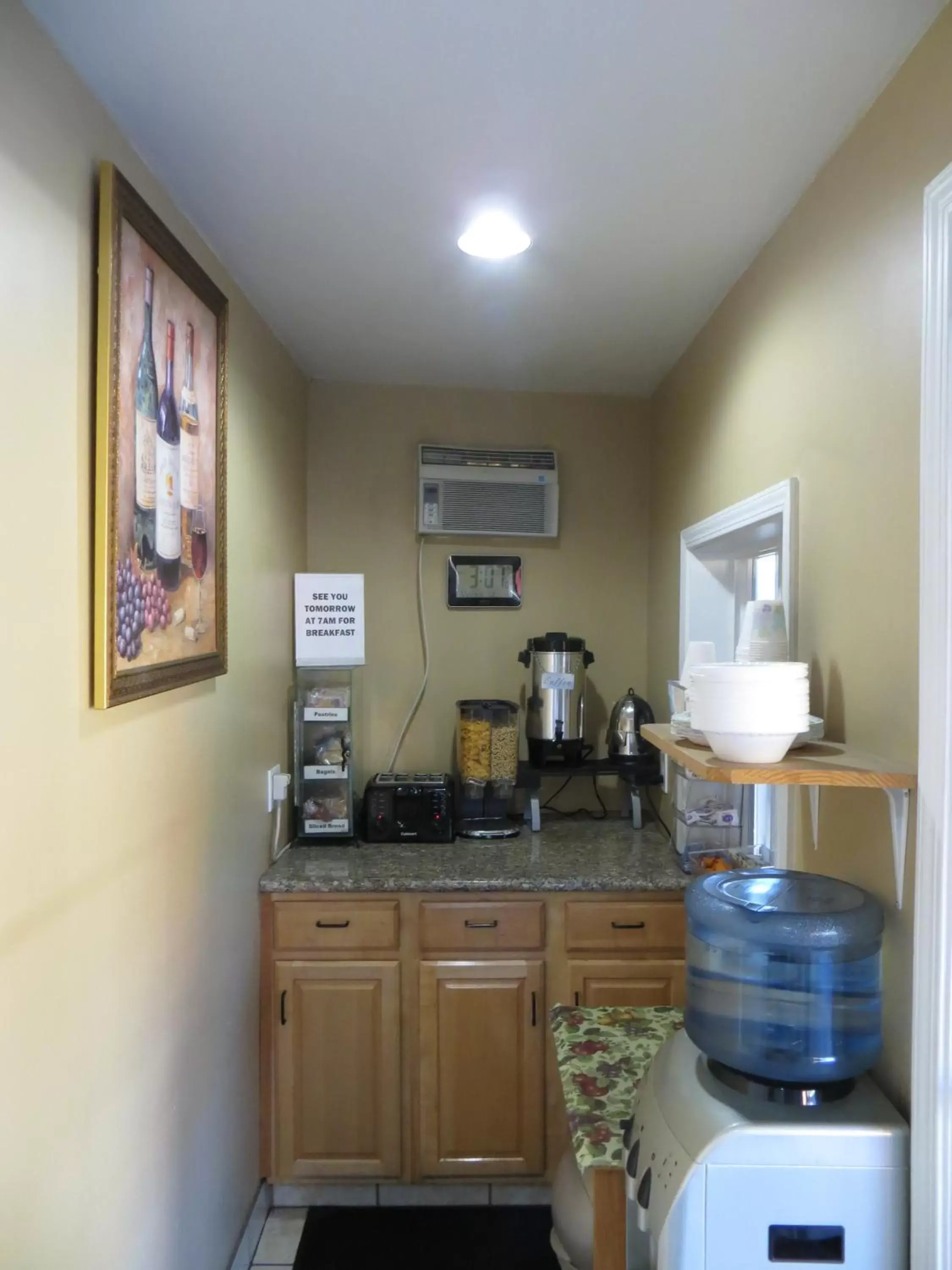 Kitchen or kitchenette, Kitchen/Kitchenette in Napa Discovery Inn