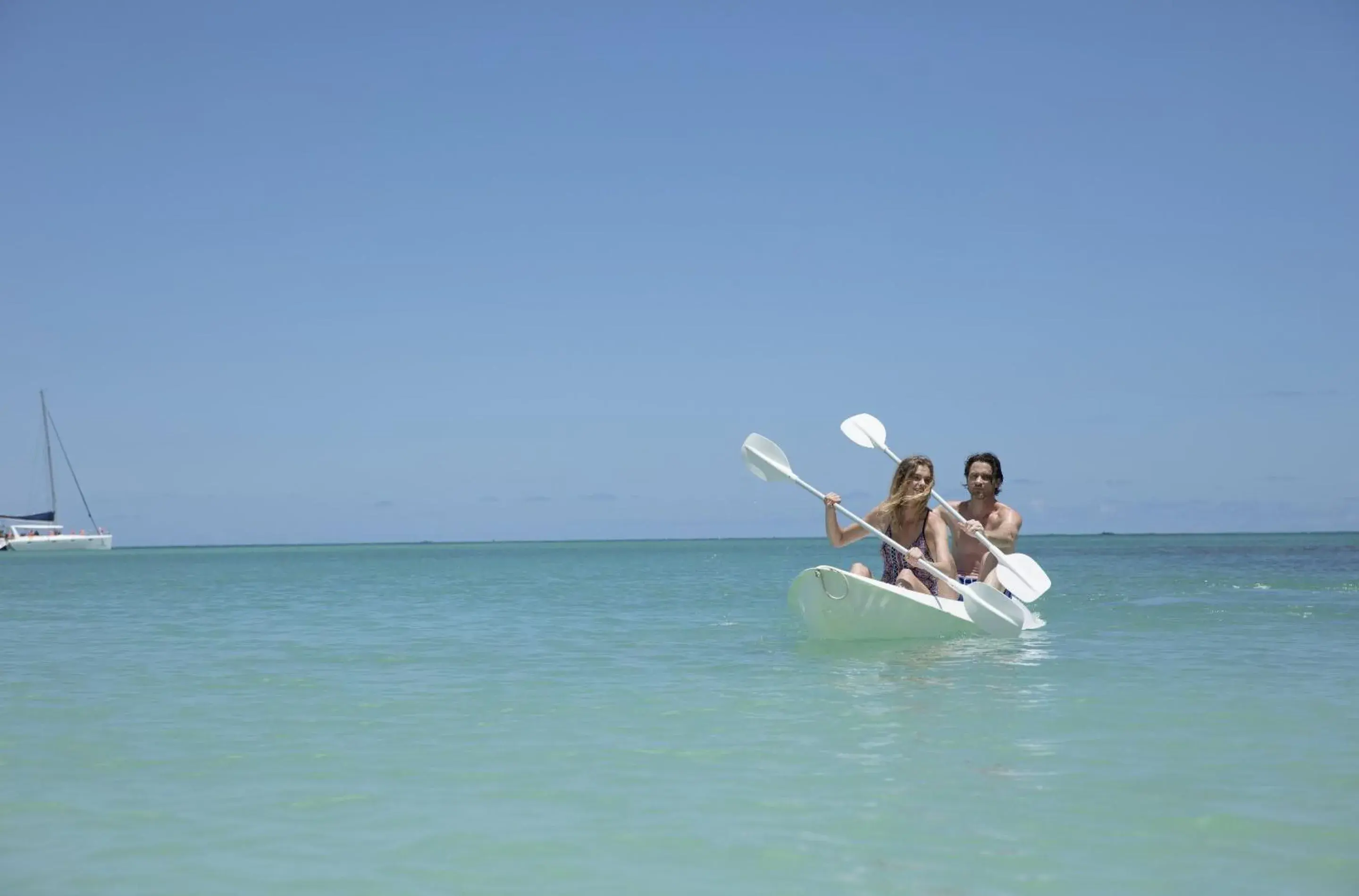 Activities, Canoeing in Royal Palm Beachcomber Luxury