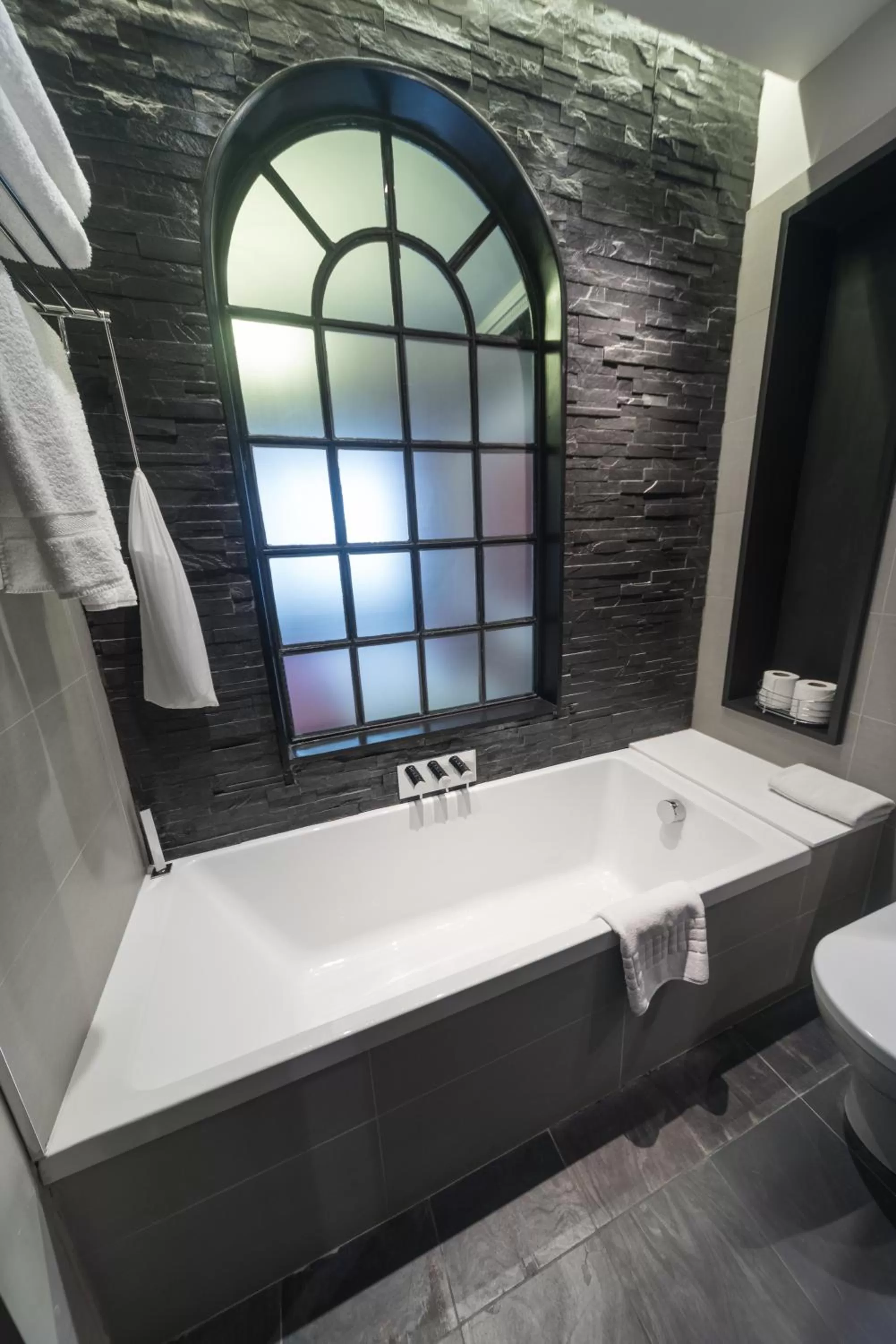 Bathroom in The Exhibitionist Hotel