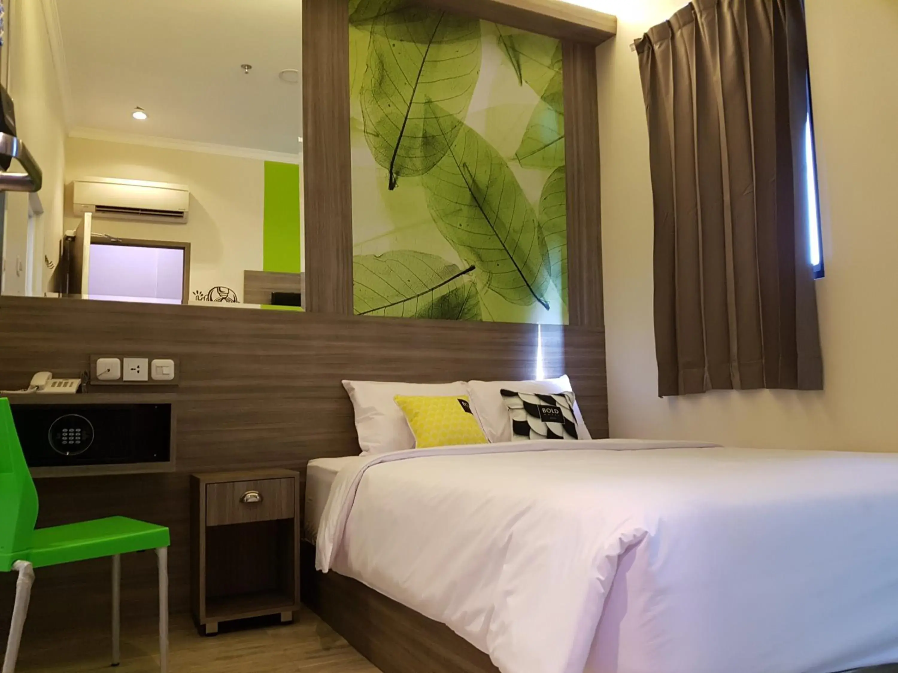 Bedroom, Bed in Bold Hotel Jakarta