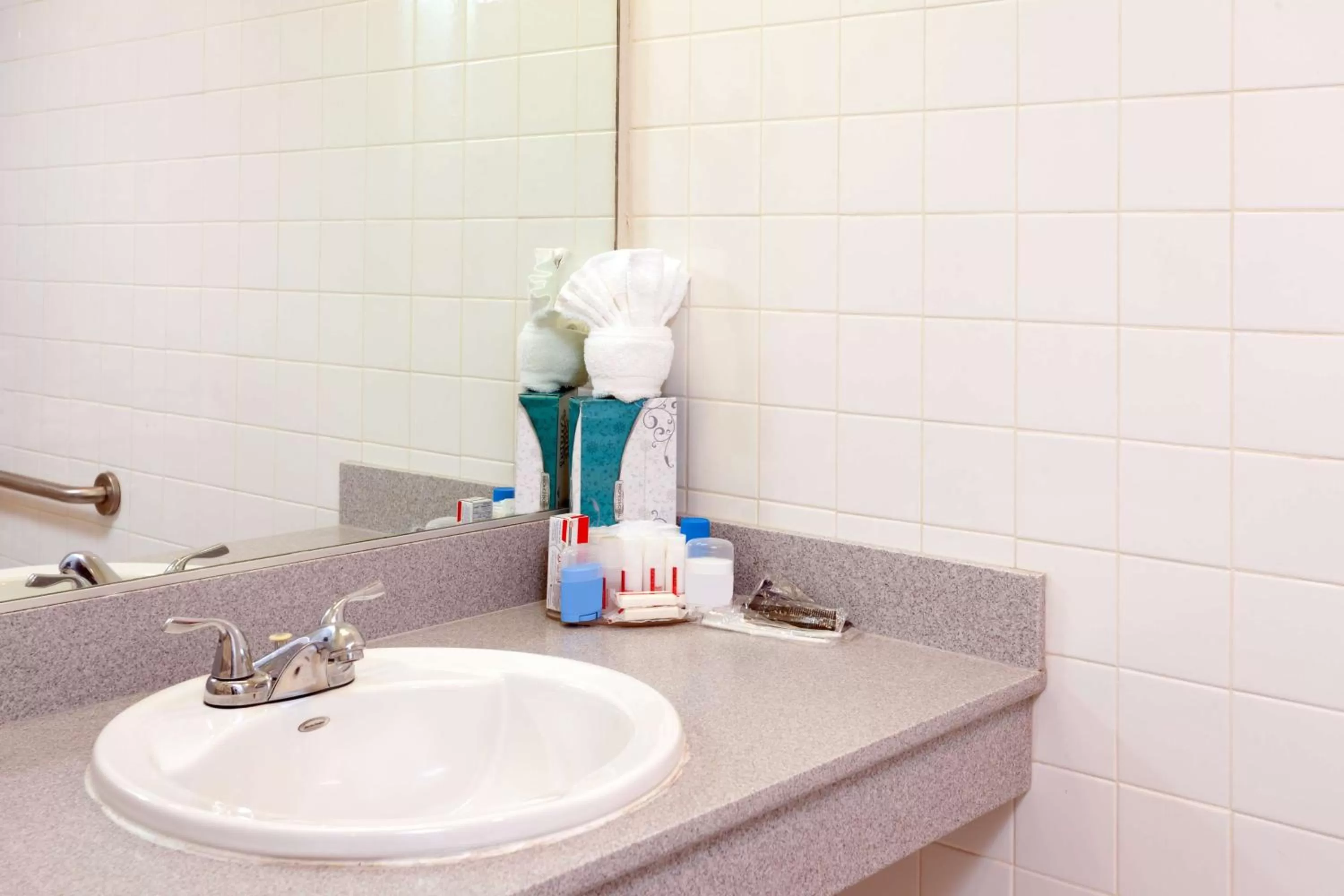 Photo of the whole room in Ramada Plaza by Wyndham West Hollywood Hotel & Suites