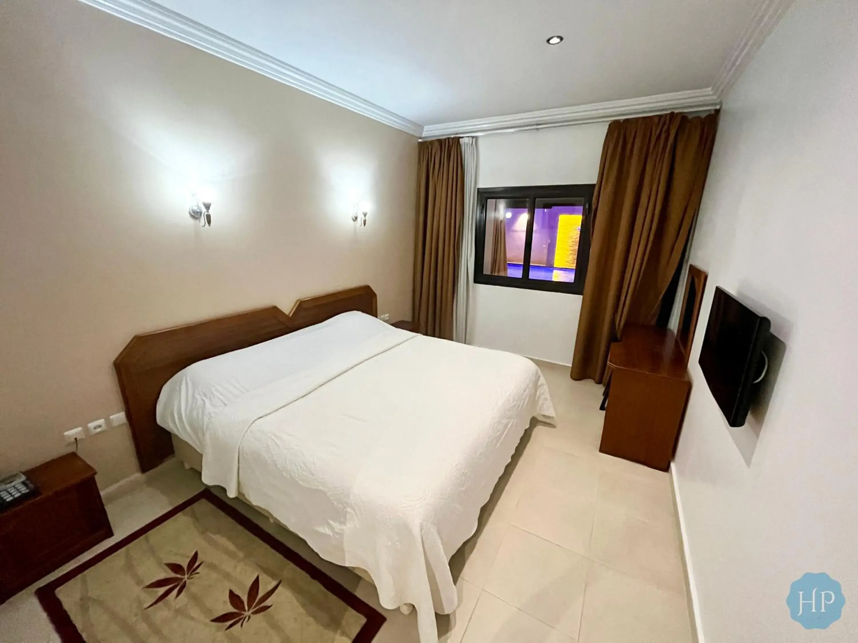 Bedroom, Bed in Hôtel Plaisance