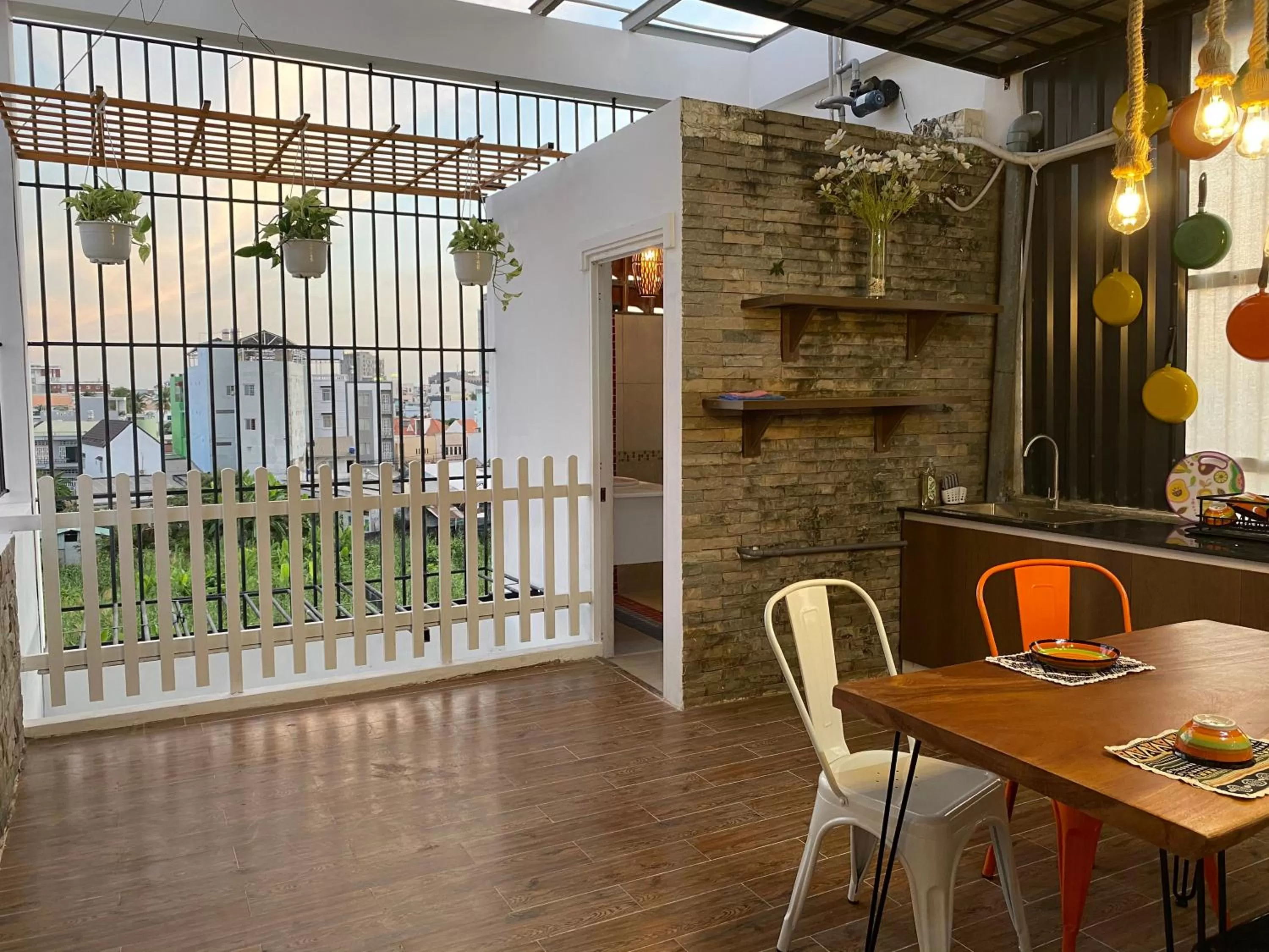 Emerald Boutique Stay 2