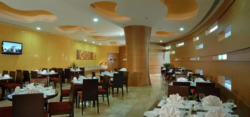 Restaurant/Places to Eat in Sewa Grand Hotel