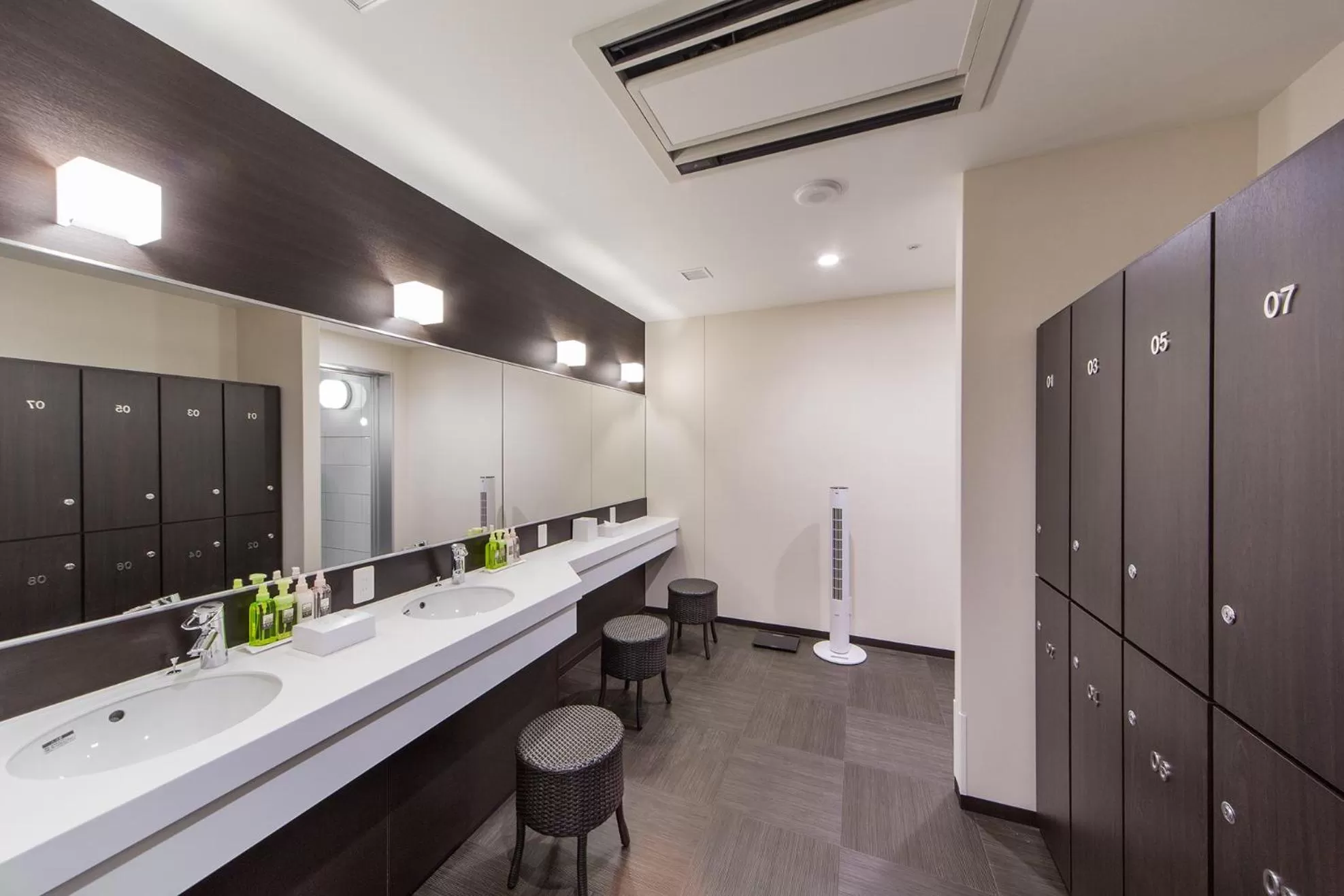 Public Bath in The Royal Park Canvas Nagoya