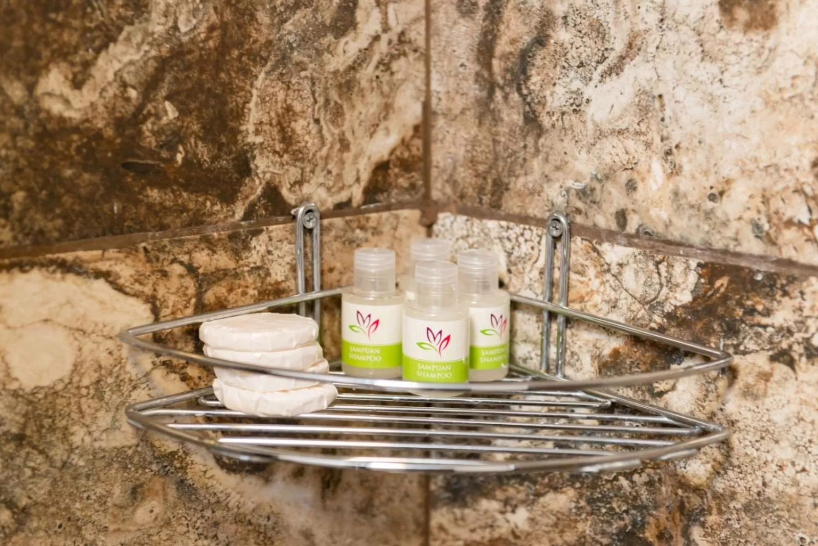 Shower in Kadirga Studios